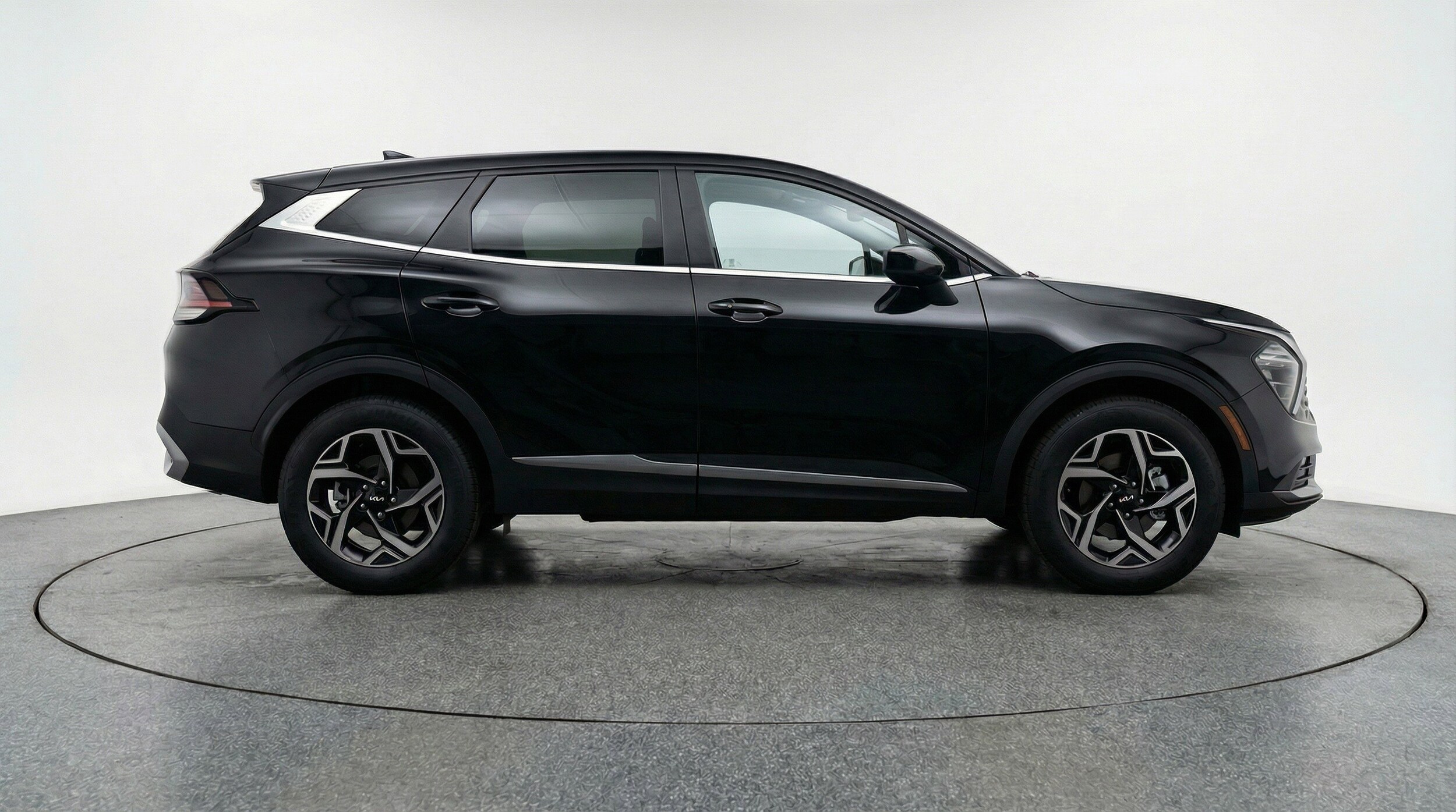 Thumbnail: 2025 Kia Sportage - 11