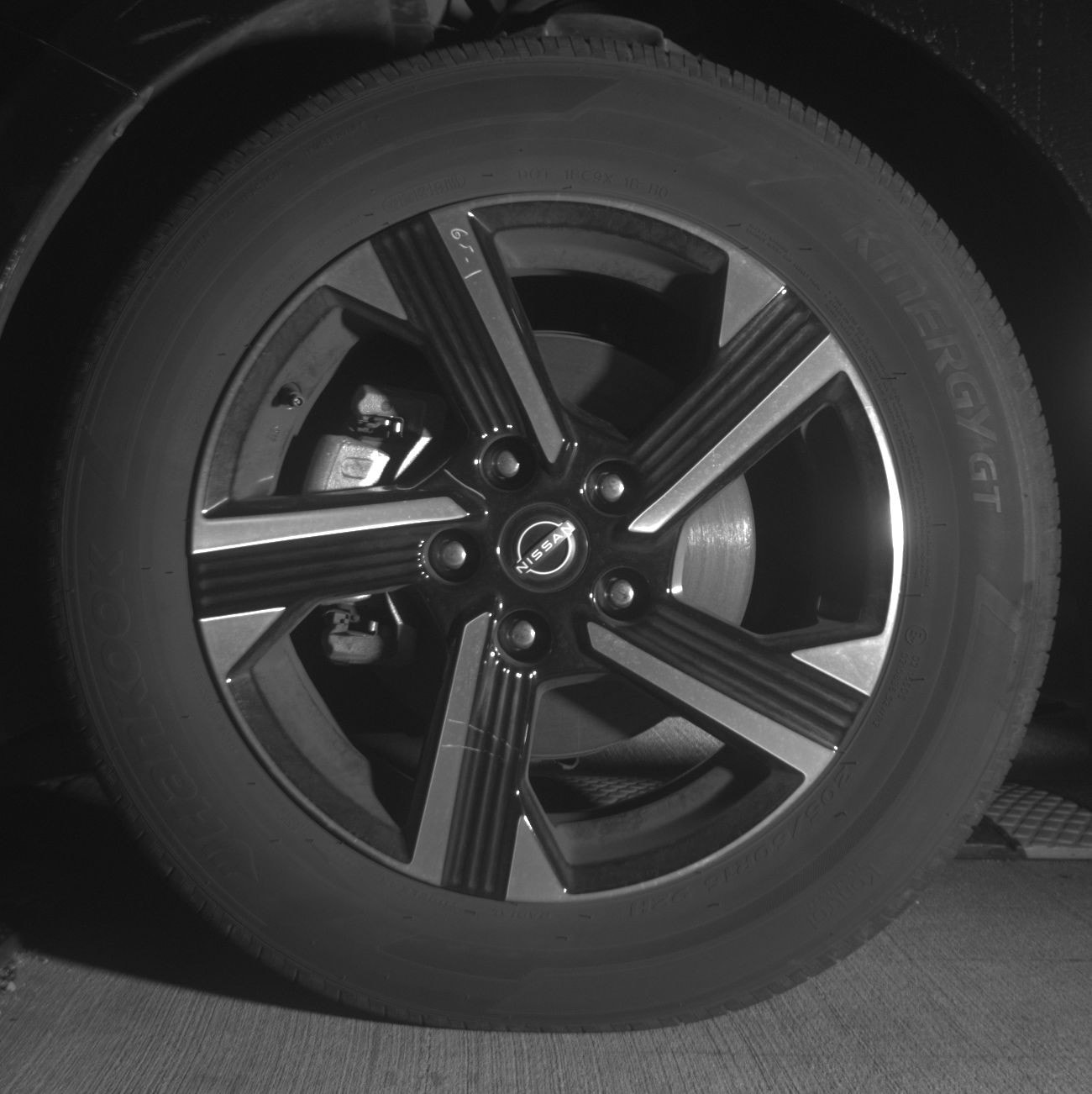 Thumbnail: 2025 Nissan Sentra - 9