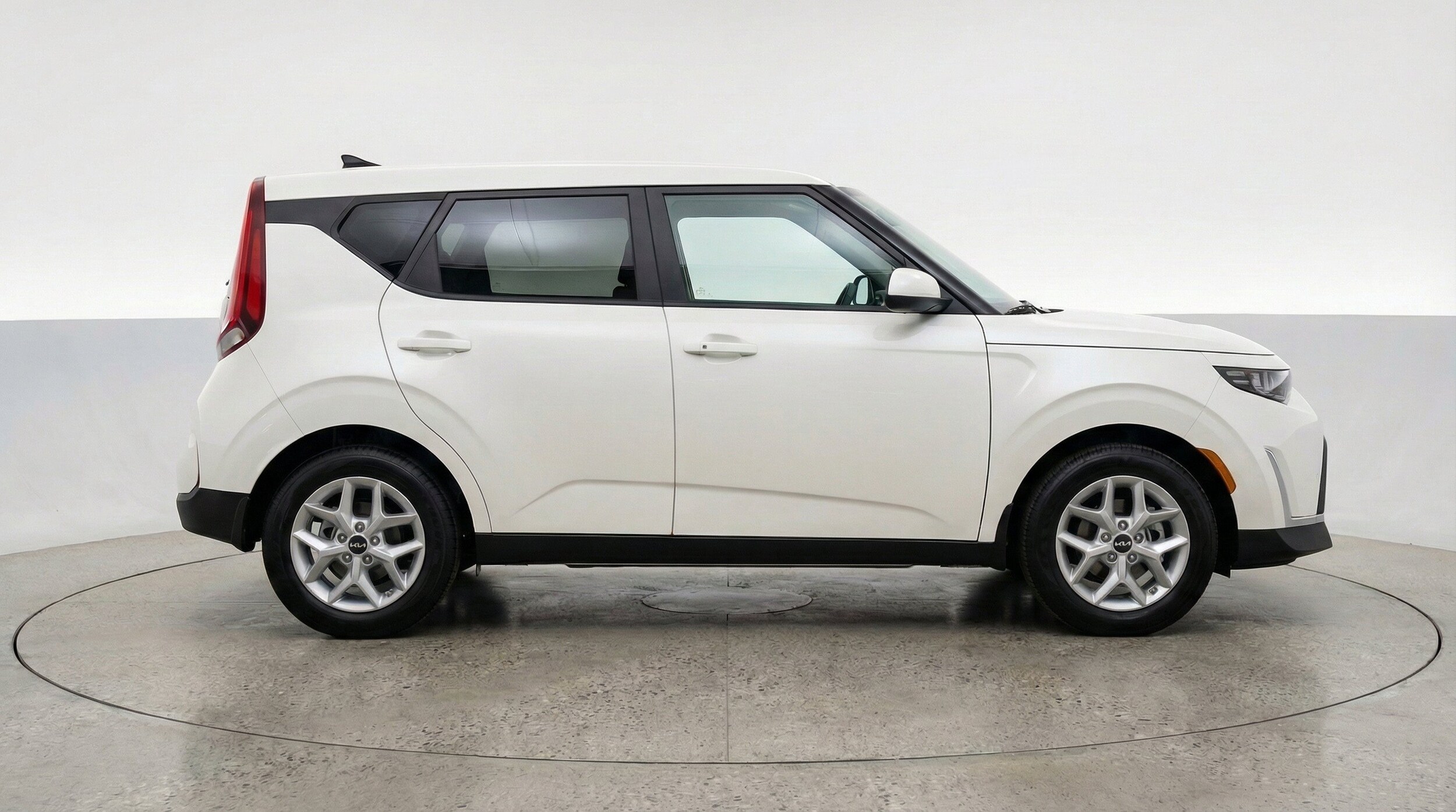 Thumbnail: 2025 Kia Soul - 11