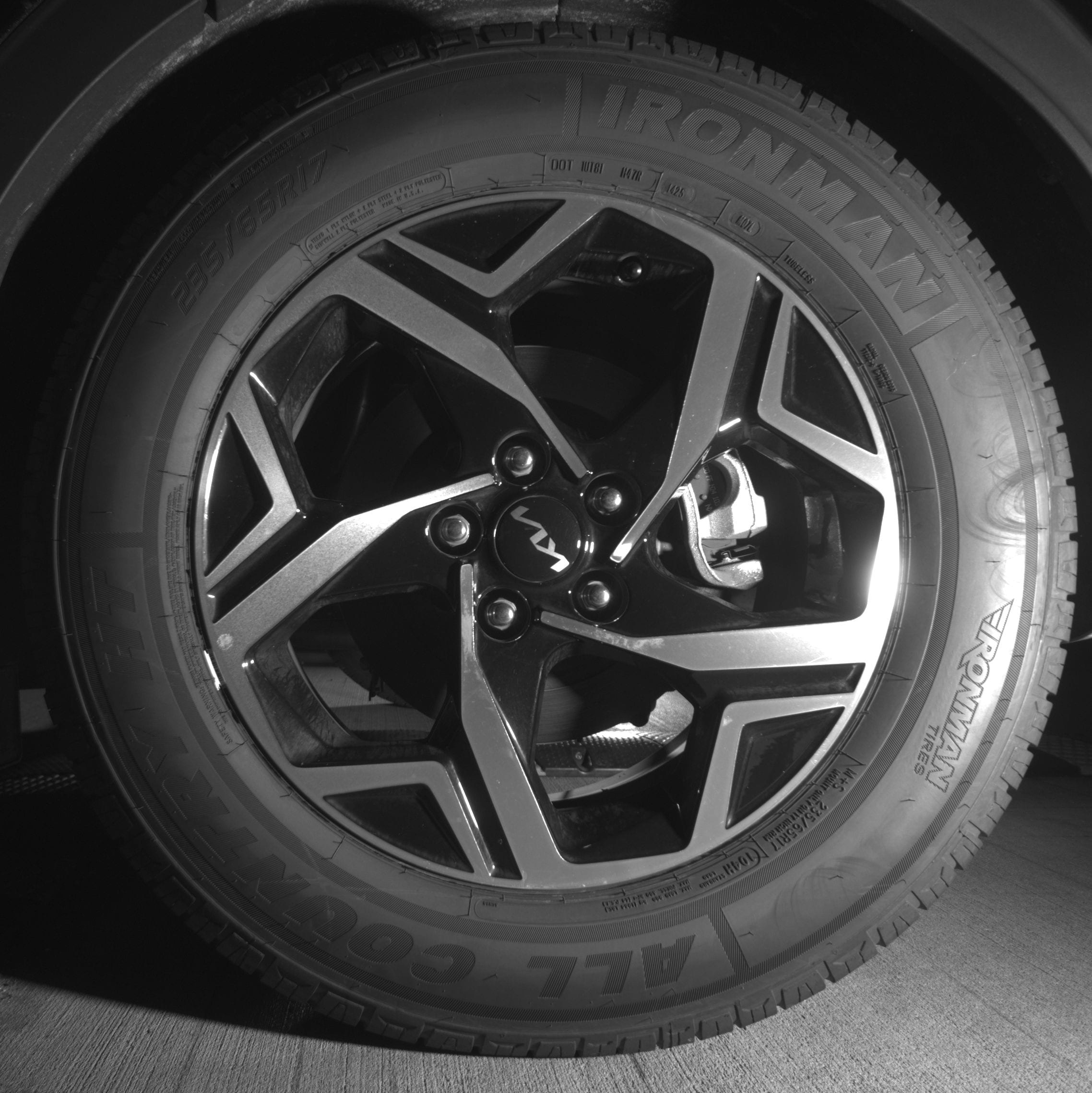 Thumbnail: 2025 Kia Sportage - 11