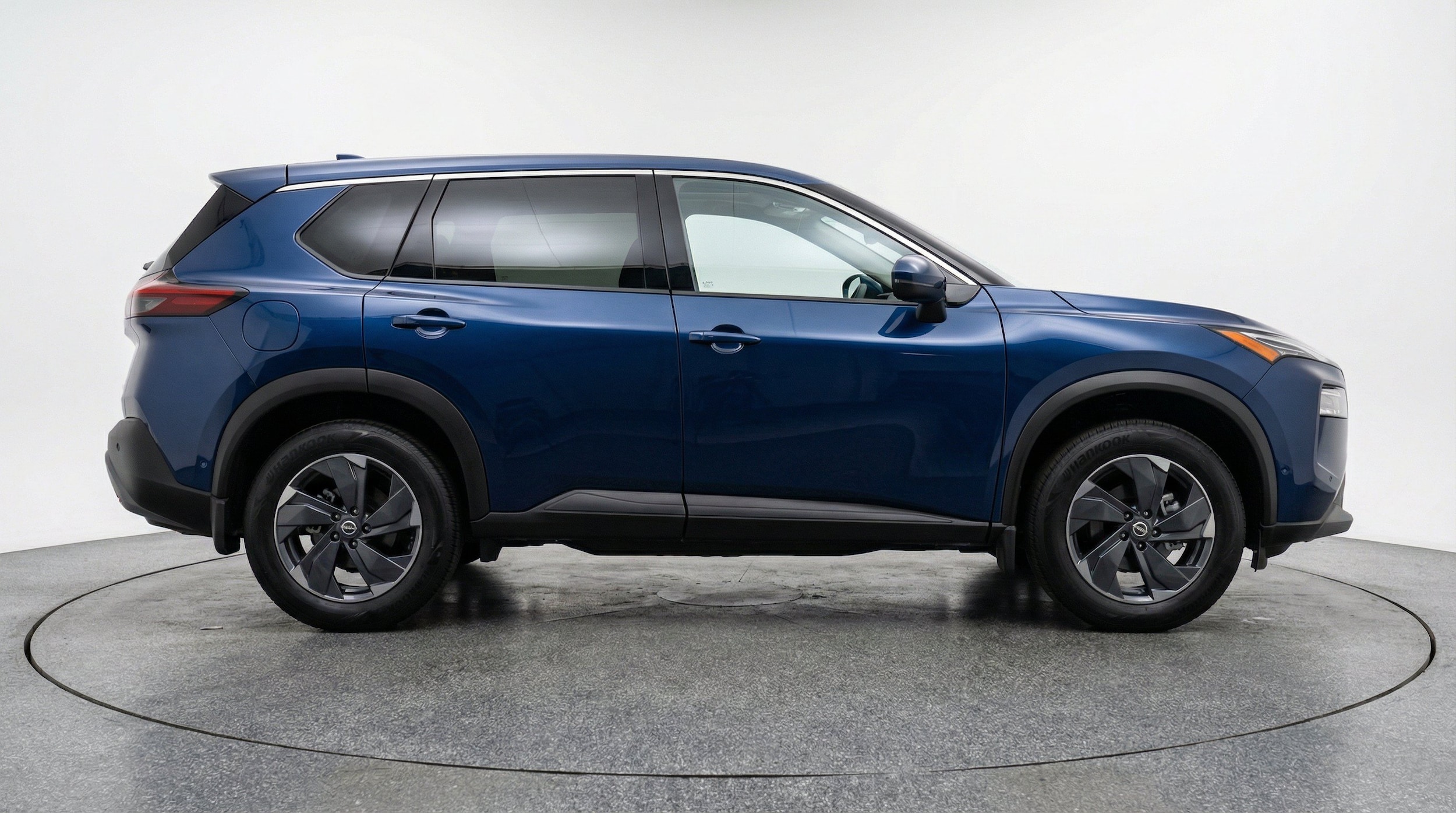 Thumbnail: 2025 Nissan Rogue - 11