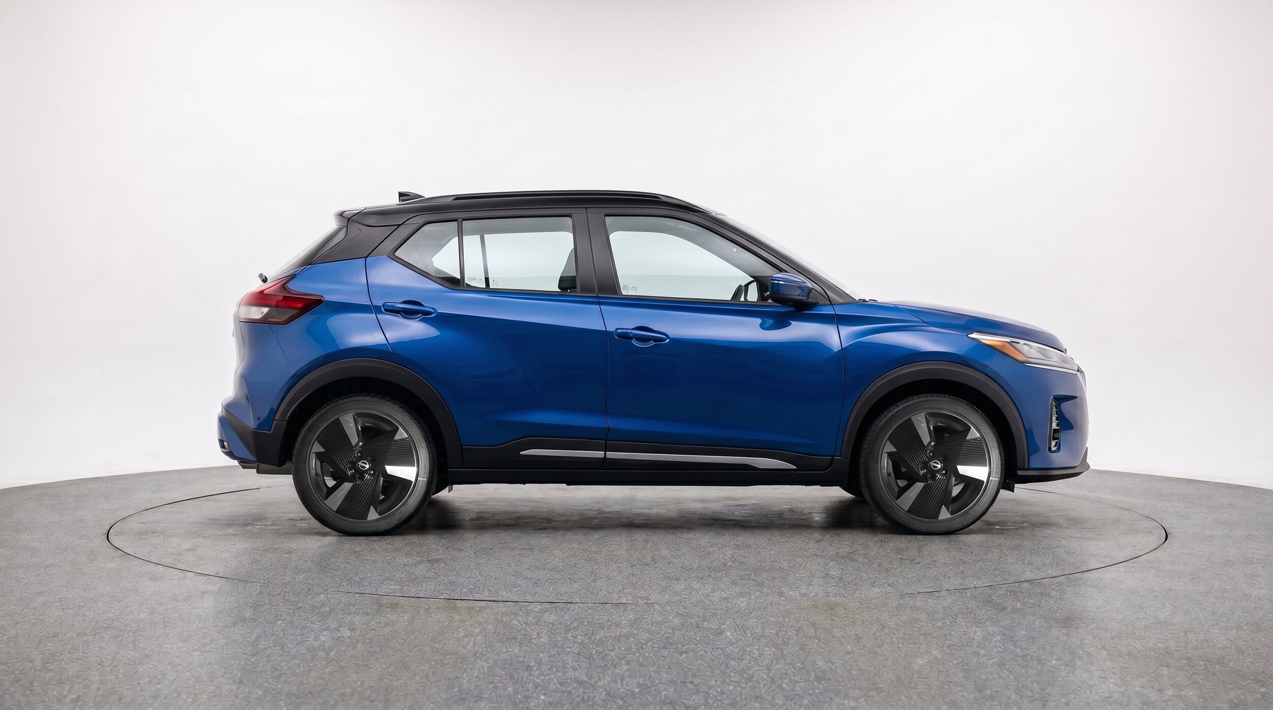 Thumbnail: 2026 Nissan Kicks - 10