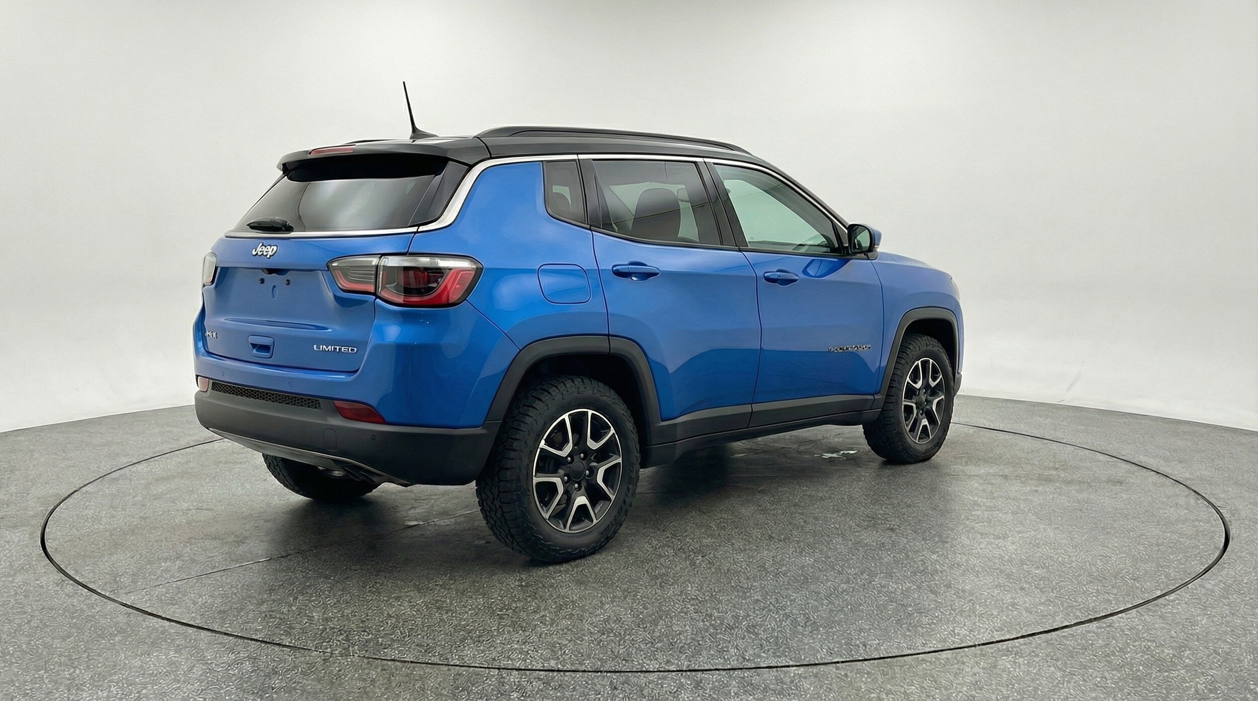 Thumbnail: 2025 Jeep Compass - 9