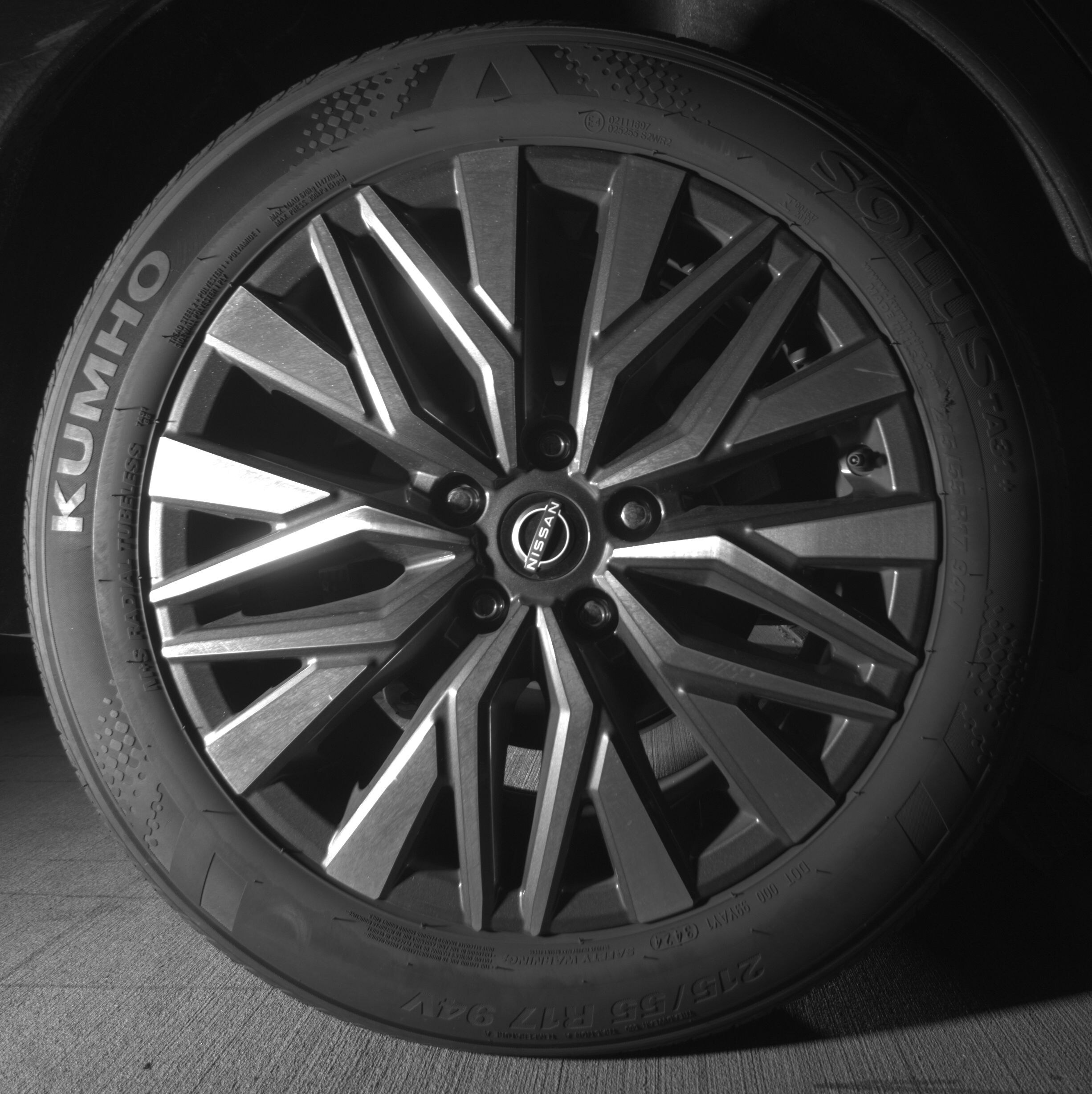 Thumbnail: 2025 Nissan Altima - 12