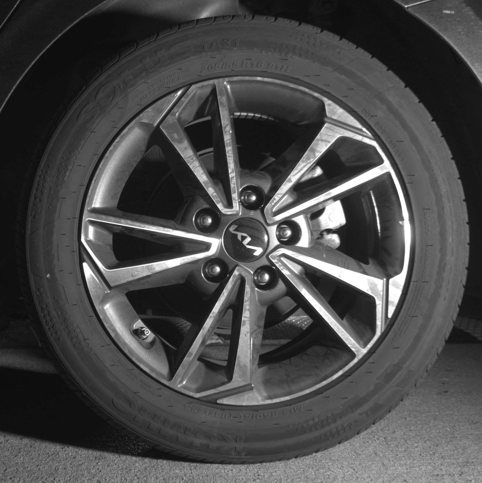 Thumbnail: 2024 Kia Forte - 11