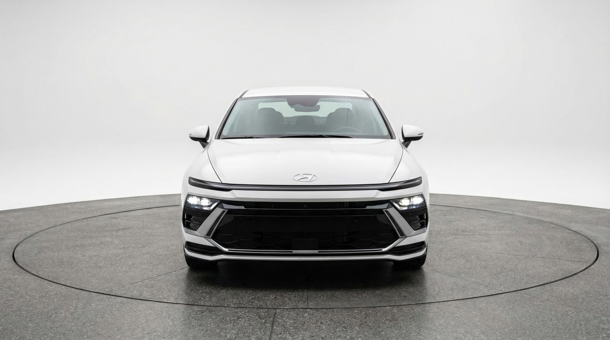 Thumbnail: 2025 Hyundai Sonata - 2