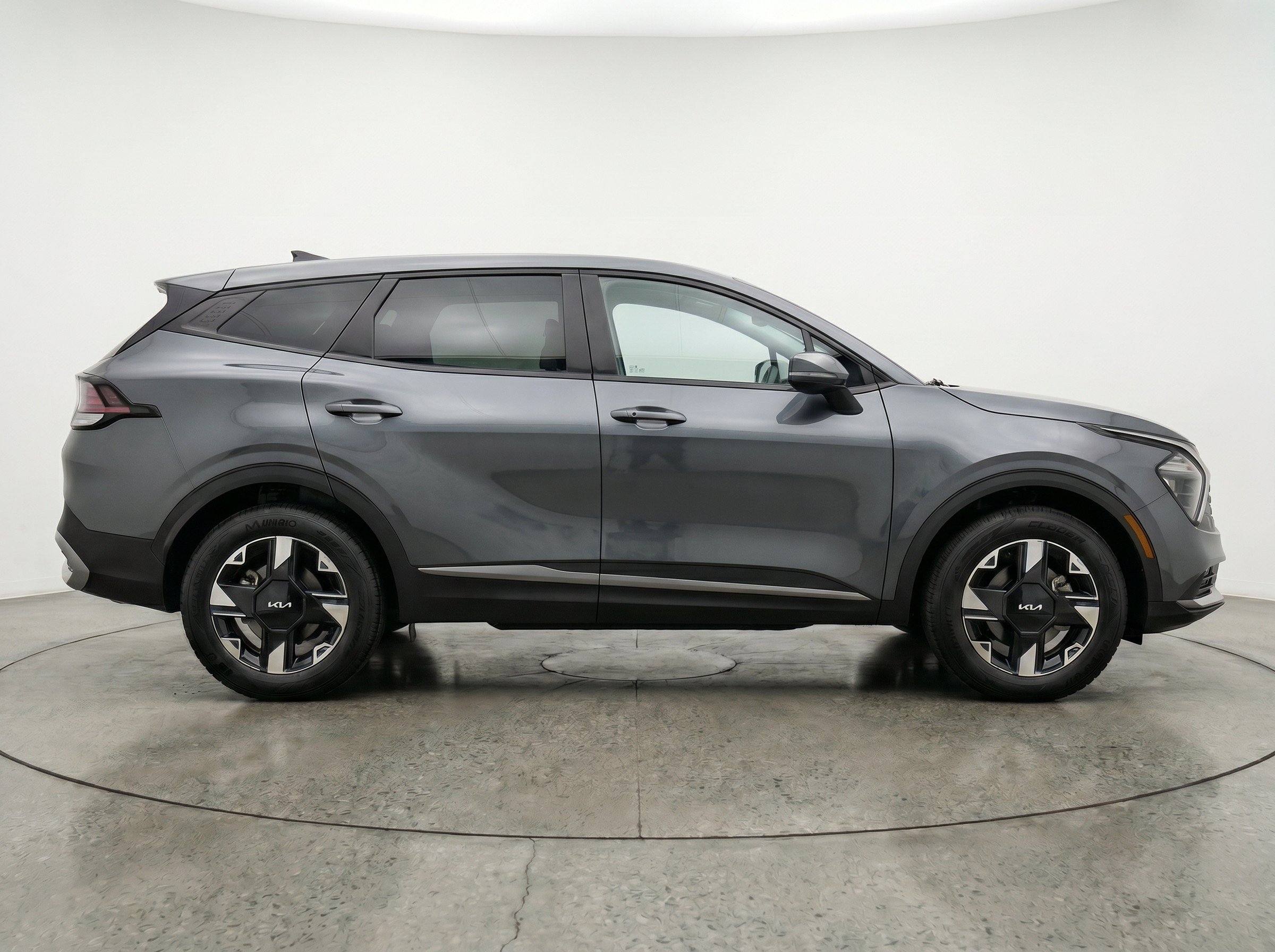 Thumbnail: 2026 Kia Sportage - 10