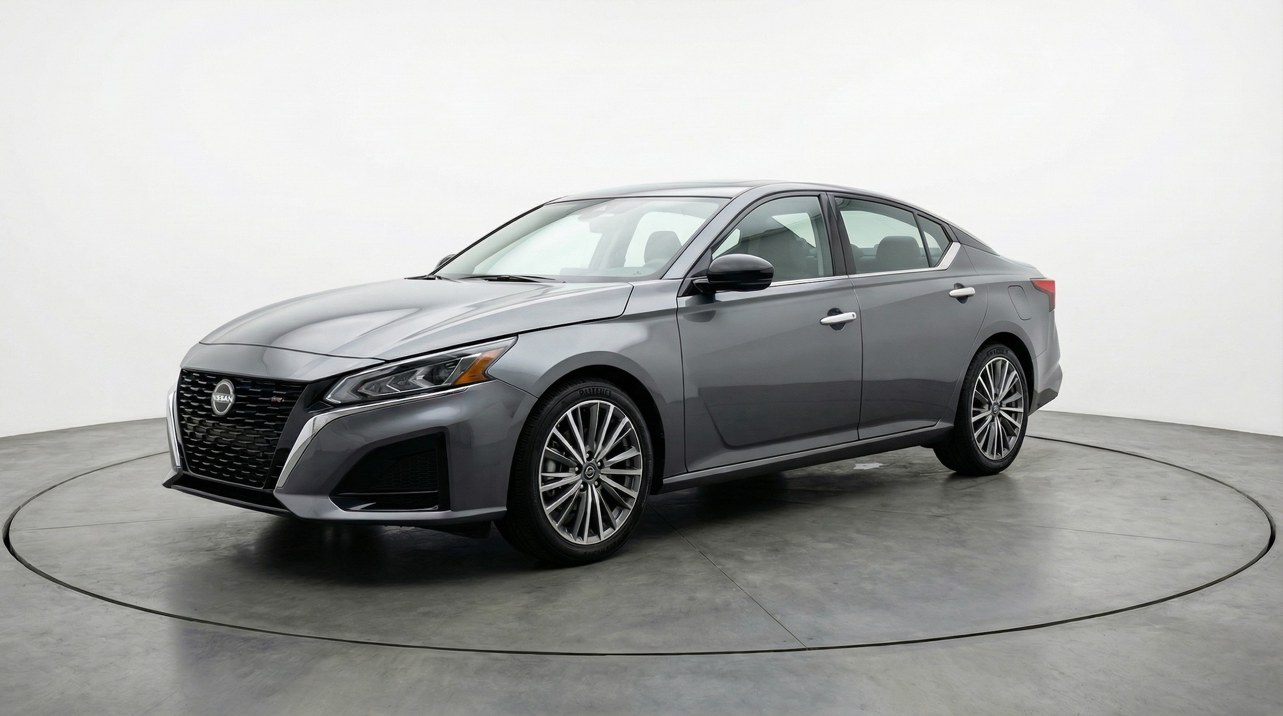 Thumbnail: 2025 Nissan Altima - 3