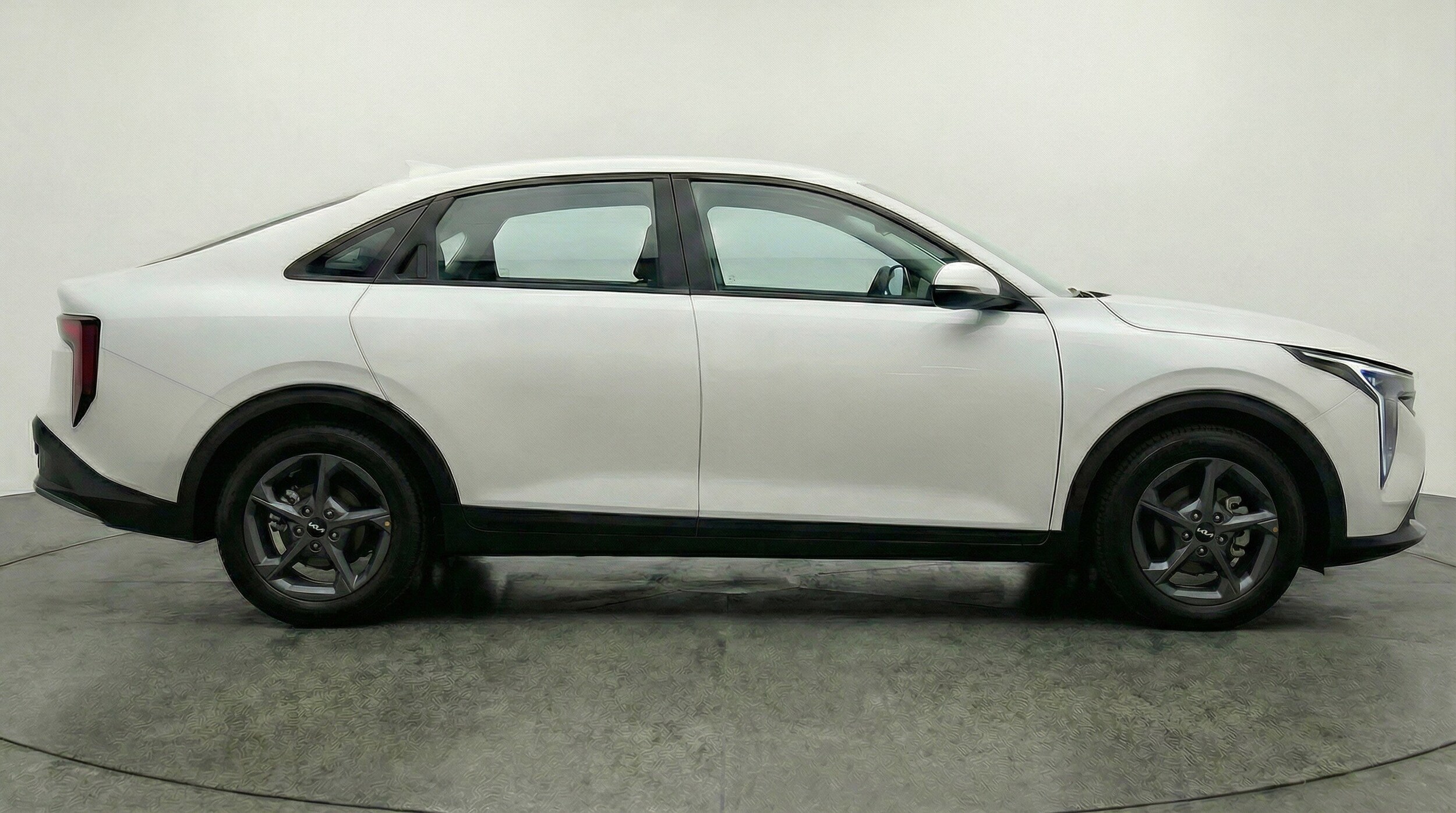 Thumbnail: 2025 Kia K4 - 11