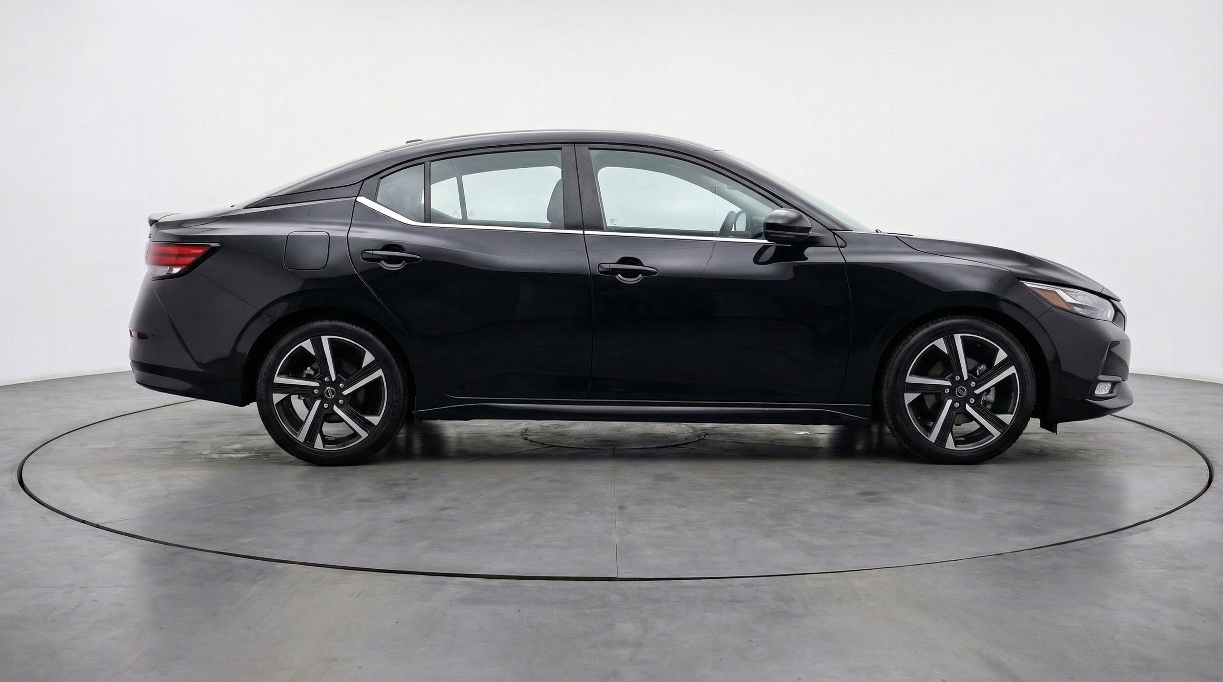 Thumbnail: 2025 Nissan Sentra - 11