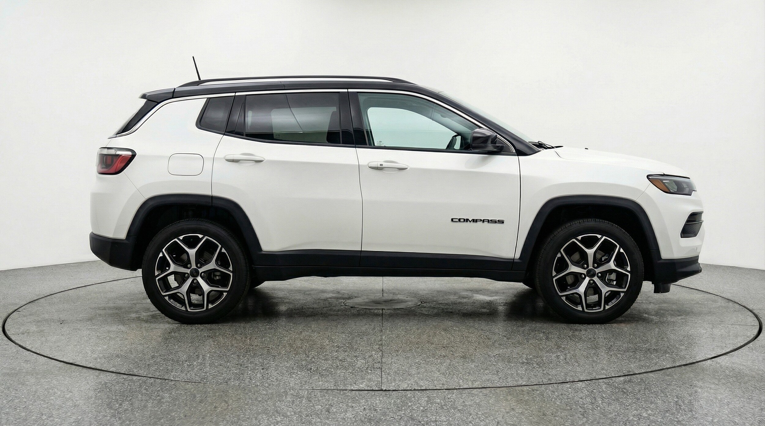 Thumbnail: 2025 Jeep Compass - 11
