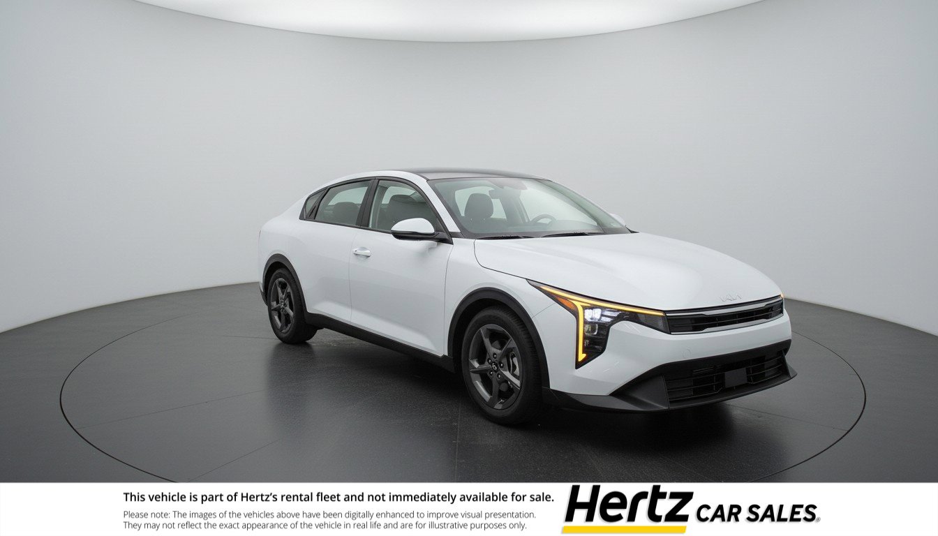 Thumbnail: 2025 Kia K4 - 1