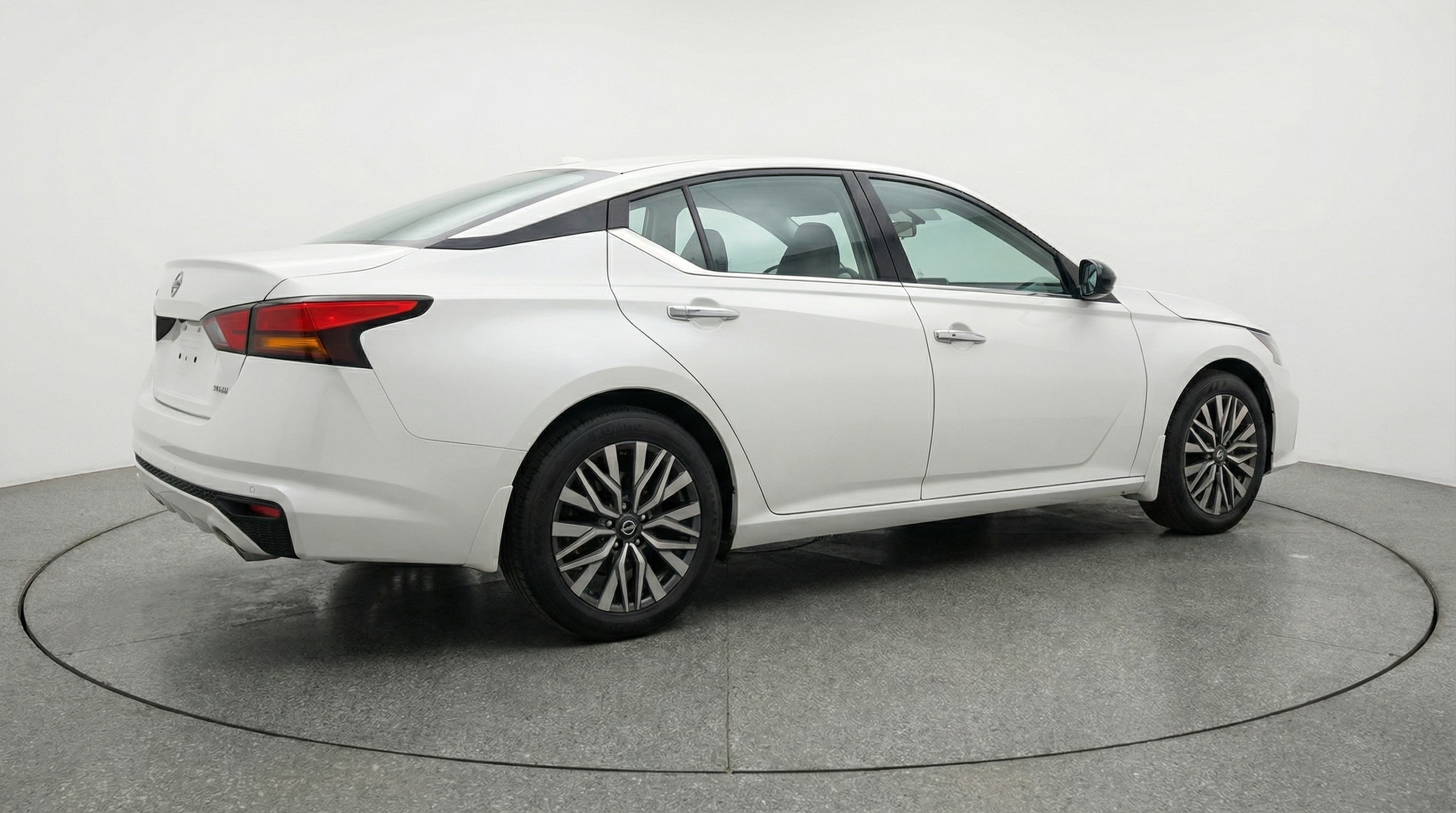 Thumbnail: 2025 Nissan Altima - 7