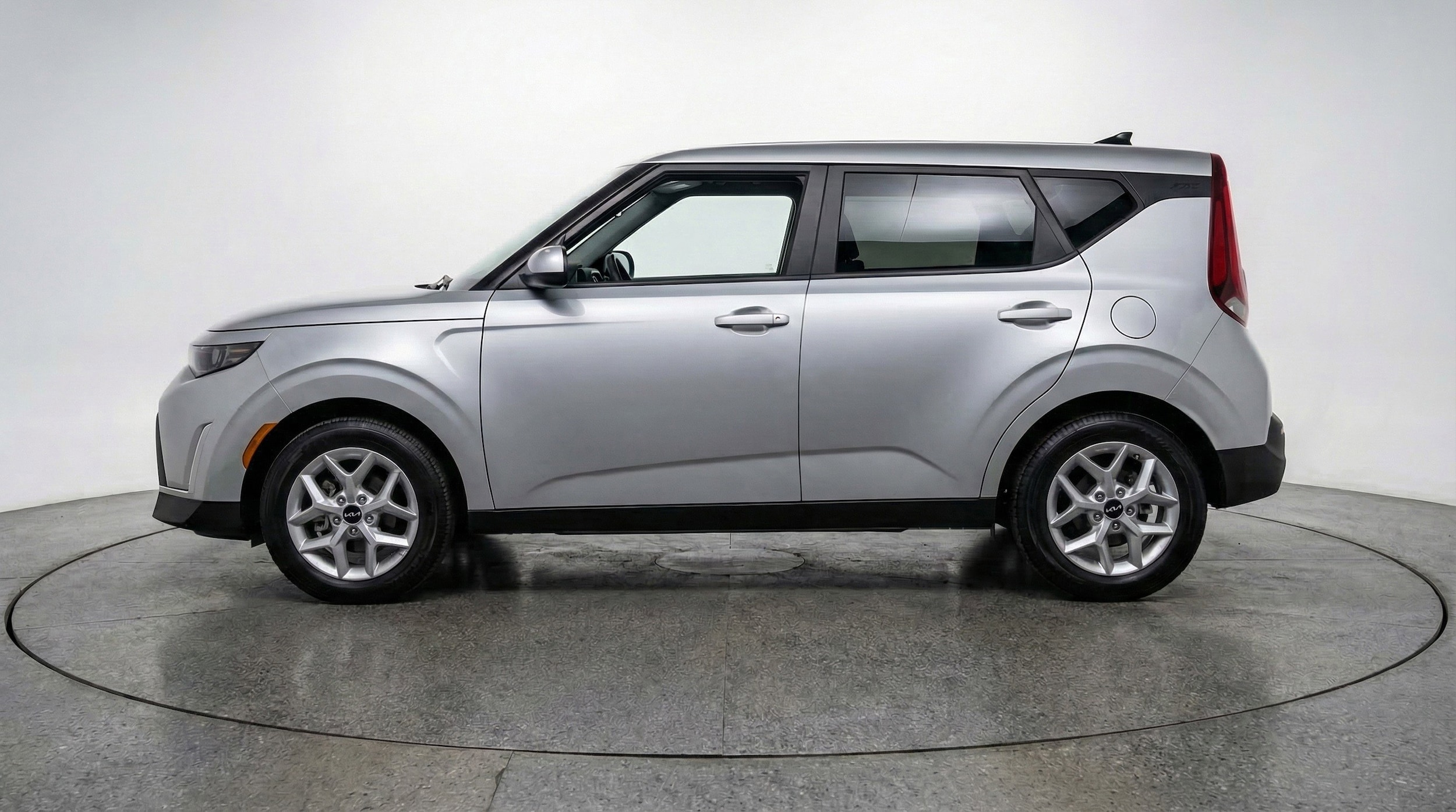 Thumbnail: 2025 Kia Soul - 5