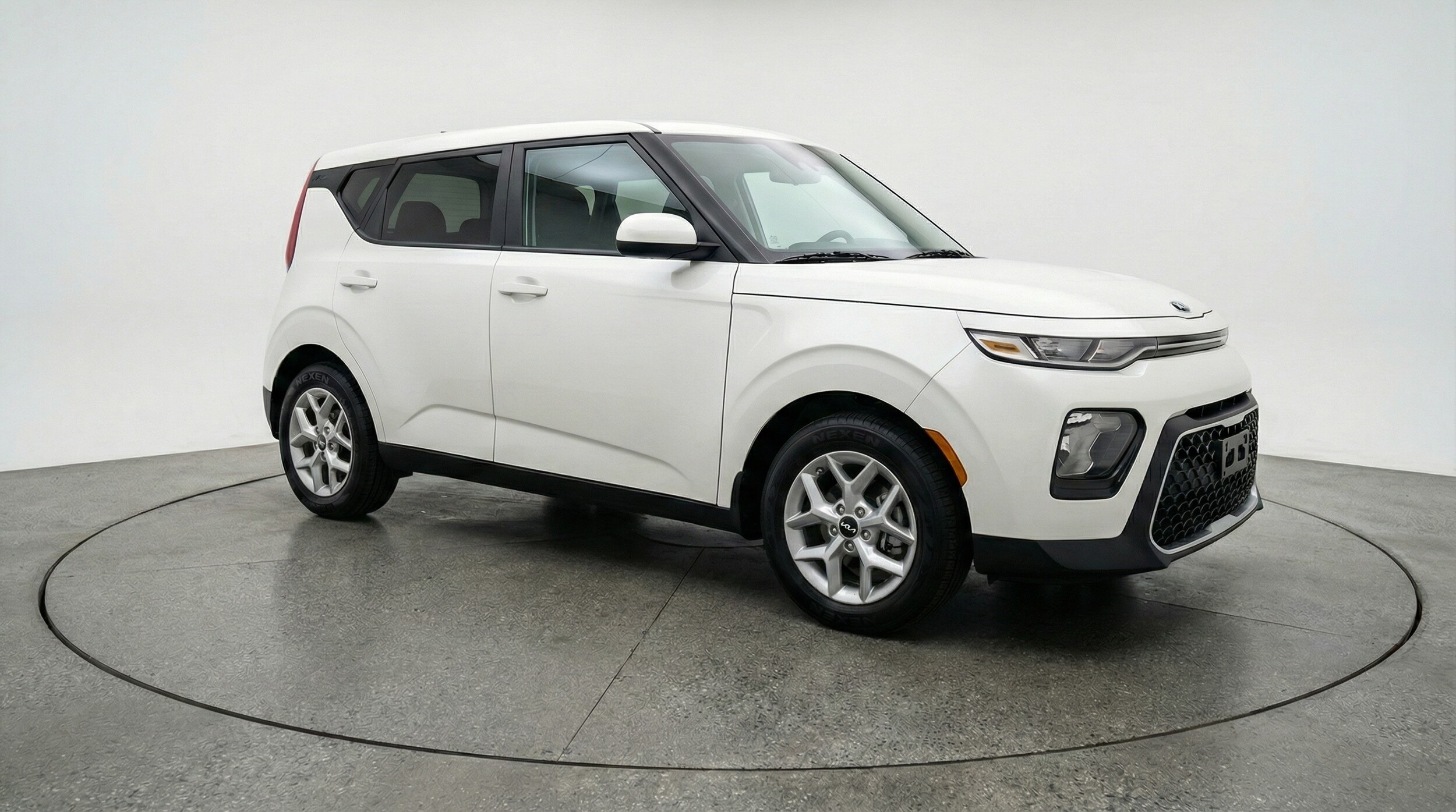 Thumbnail: 2025 Kia Soul - 1