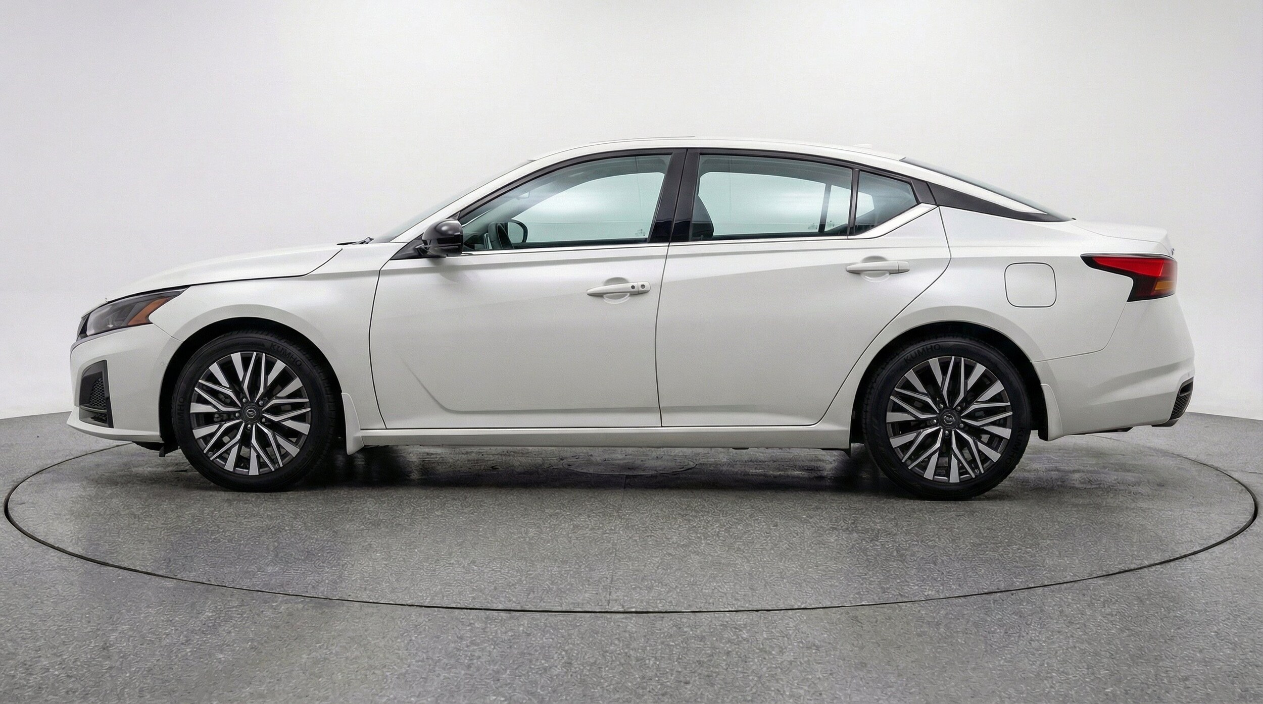 Thumbnail: 2026 Nissan Altima - 5
