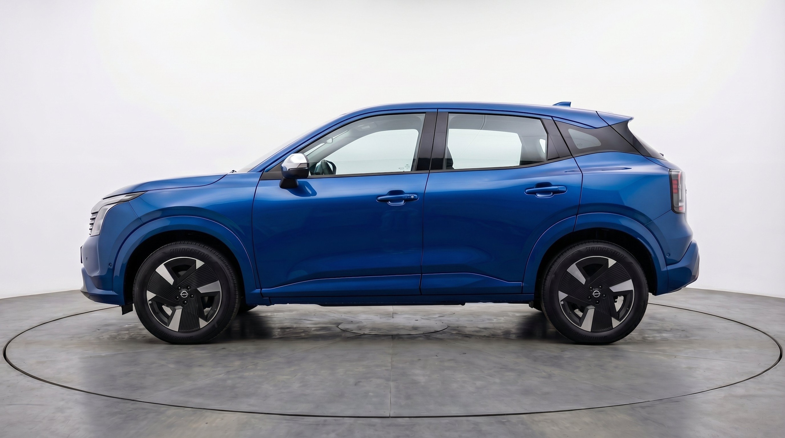 Thumbnail: 2026 Nissan Kicks - 5