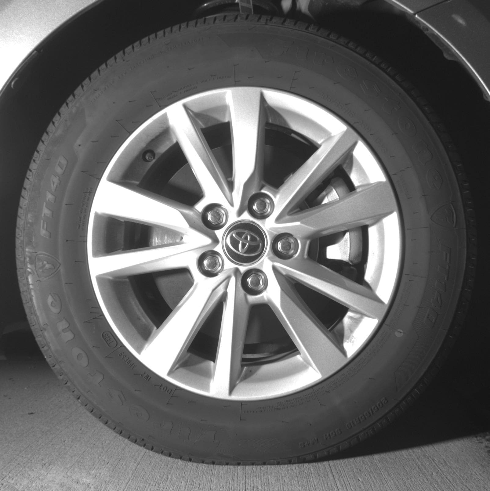 Thumbnail: 2025 Toyota Camry - 10