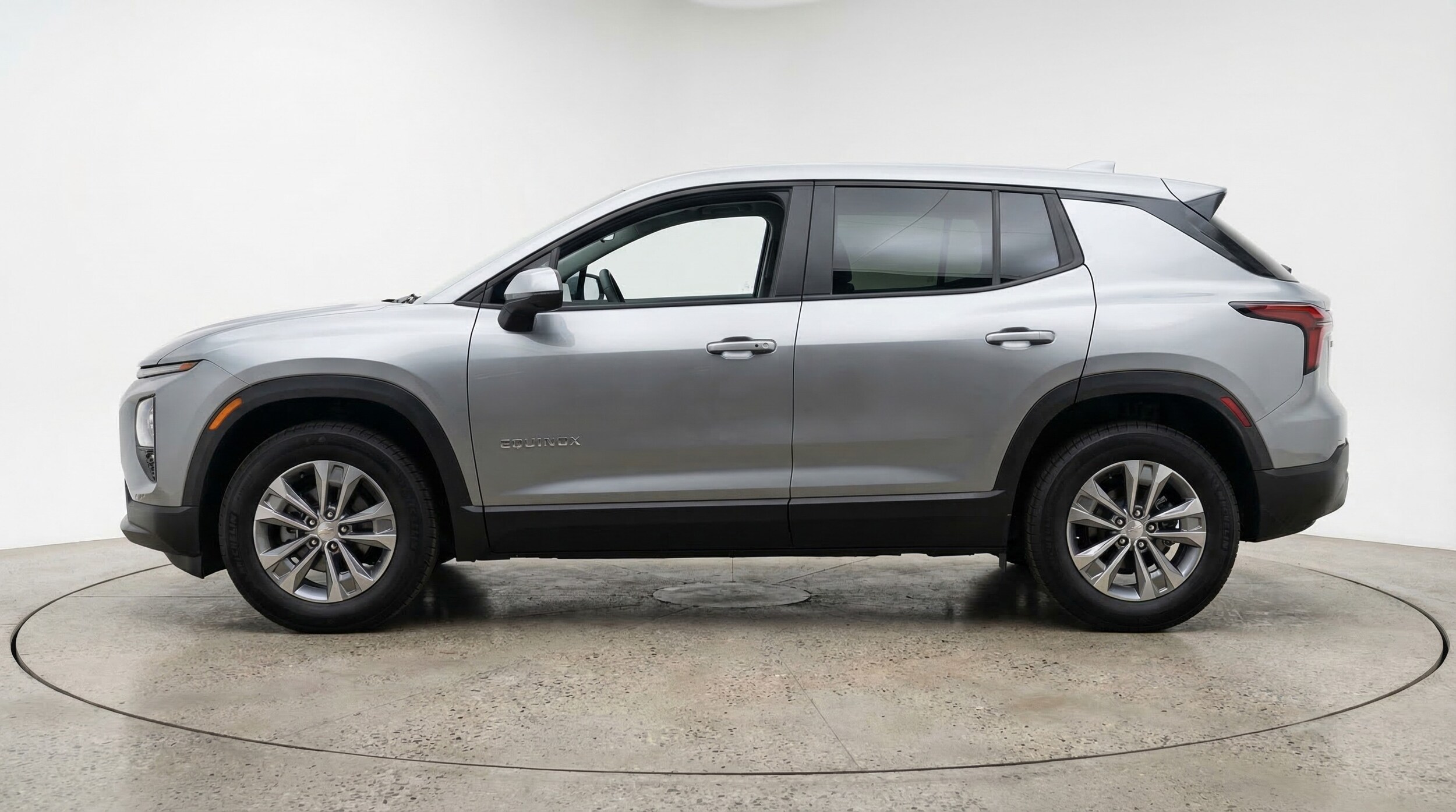 Thumbnail: 2025 Chevrolet Equinox - 4