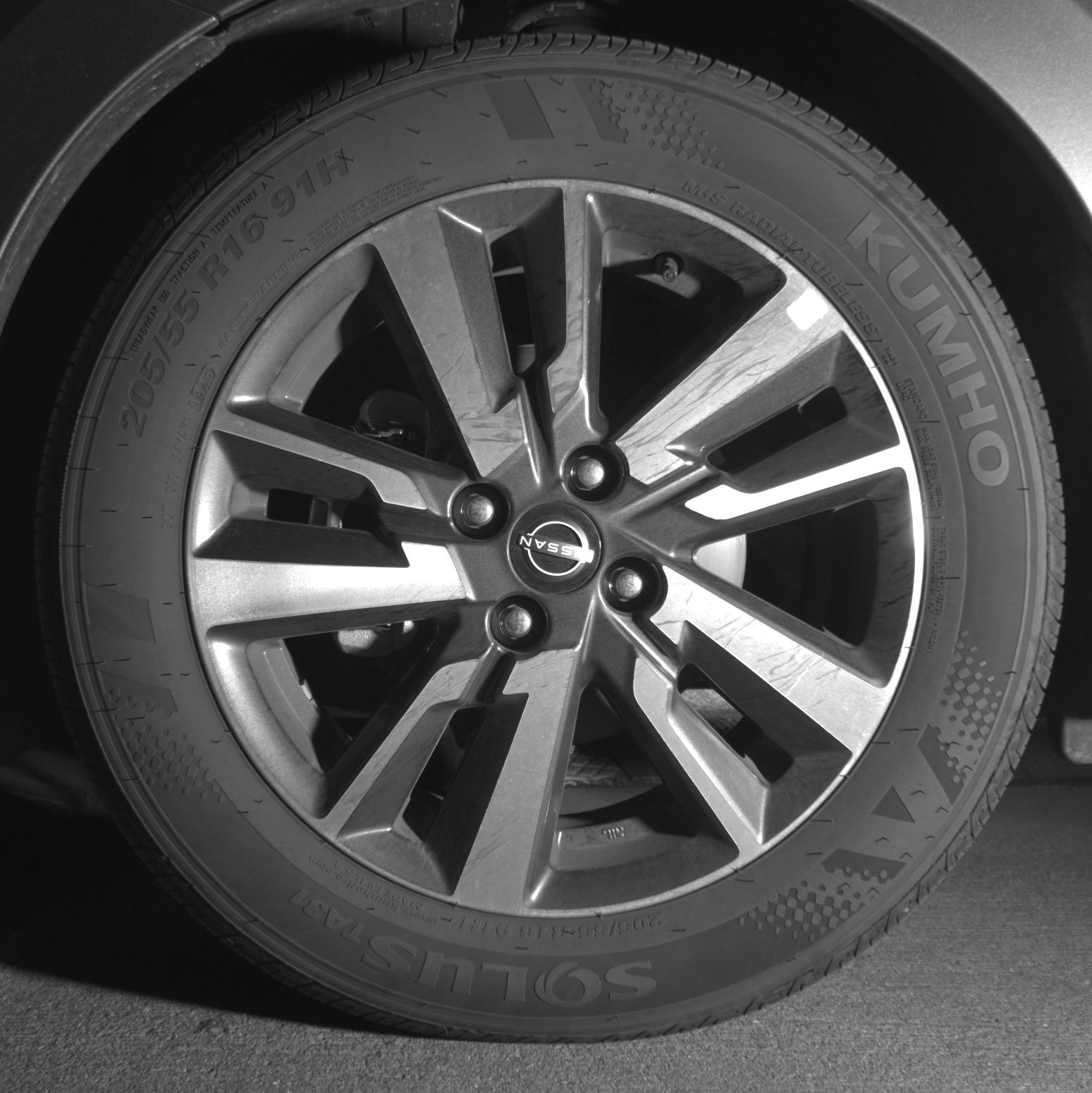 Thumbnail: 2025 Nissan Versa - 9