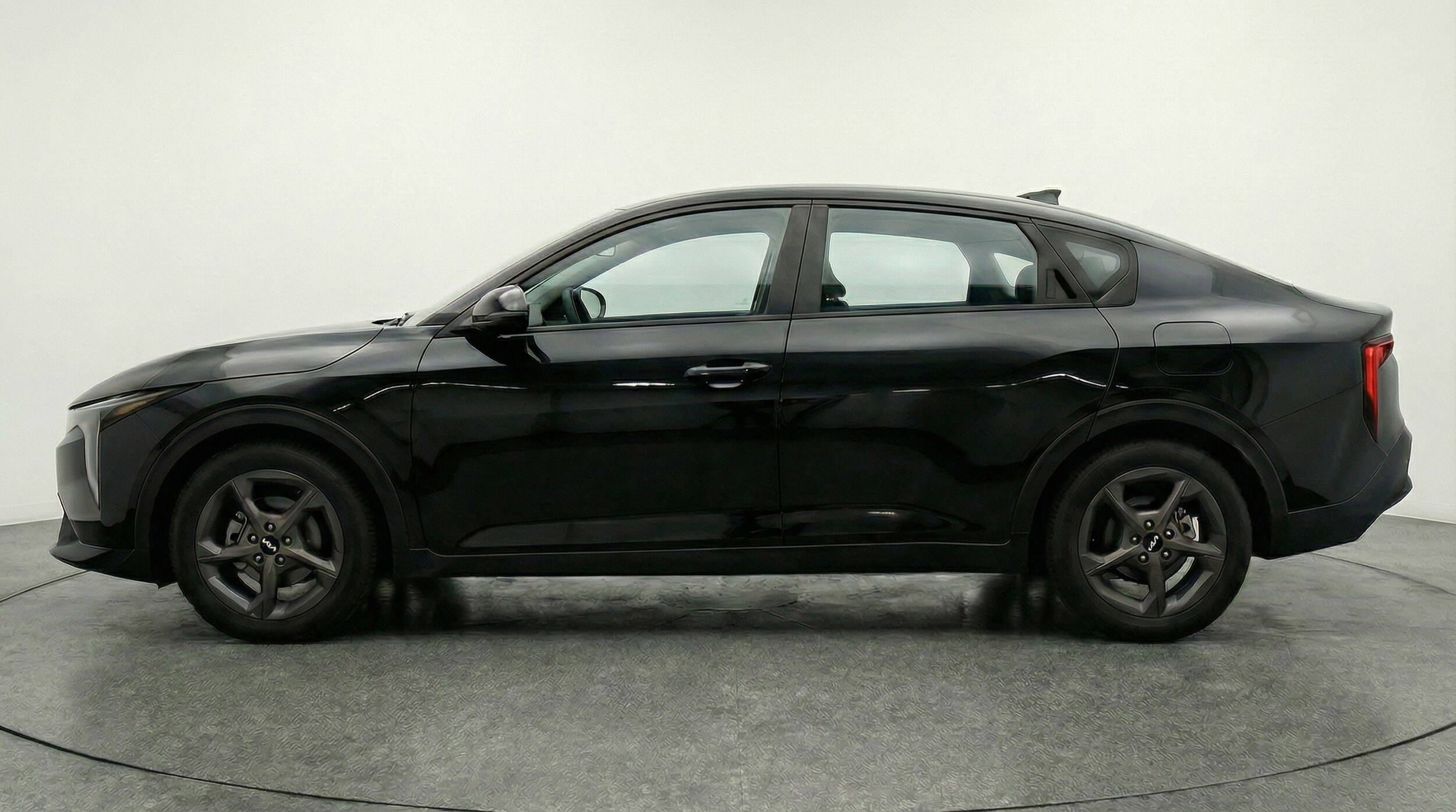 Thumbnail: 2025 Kia K4 - 5