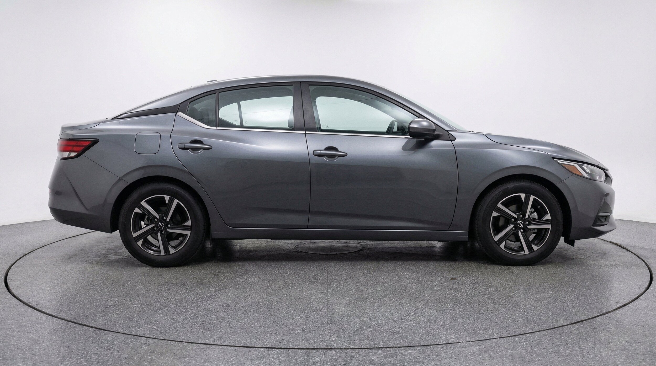 Thumbnail: 2025 Nissan Sentra - 11