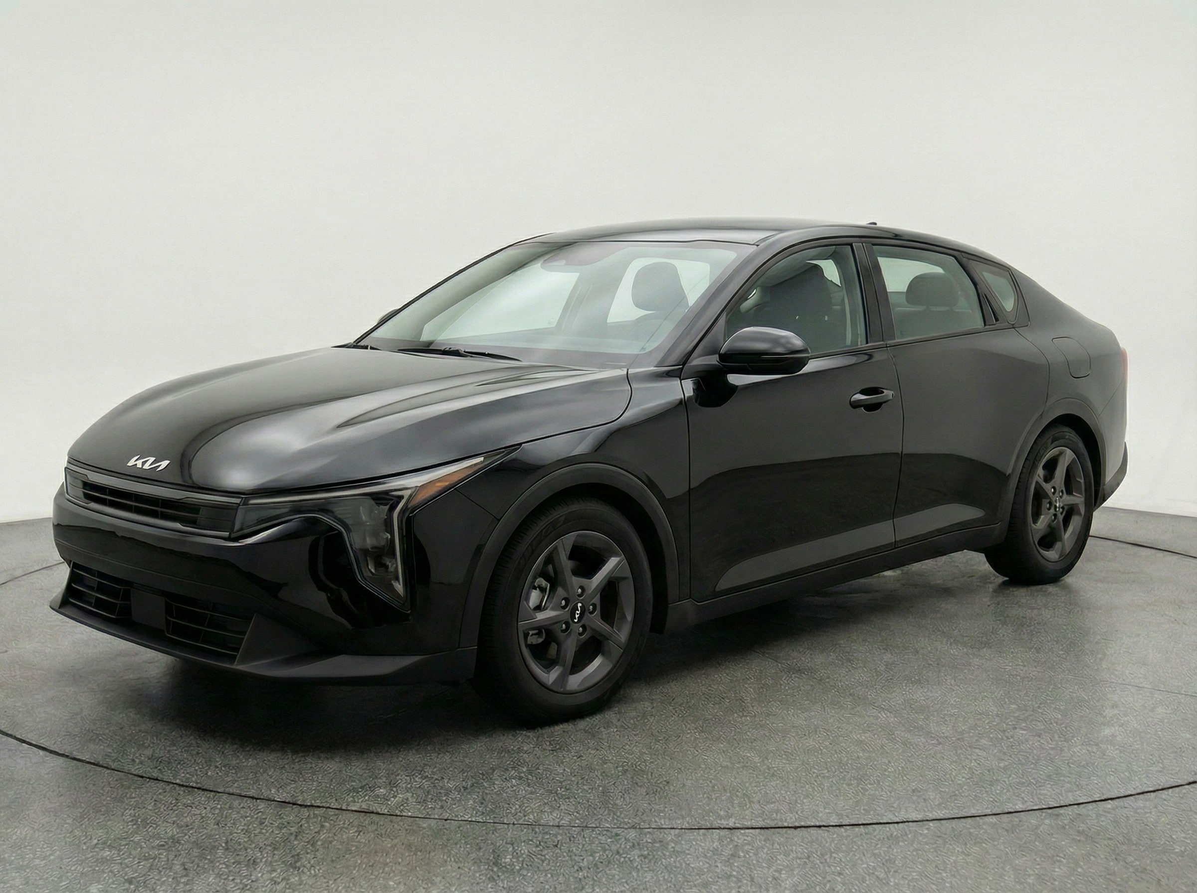 Thumbnail: 2025 Kia K4 - 3