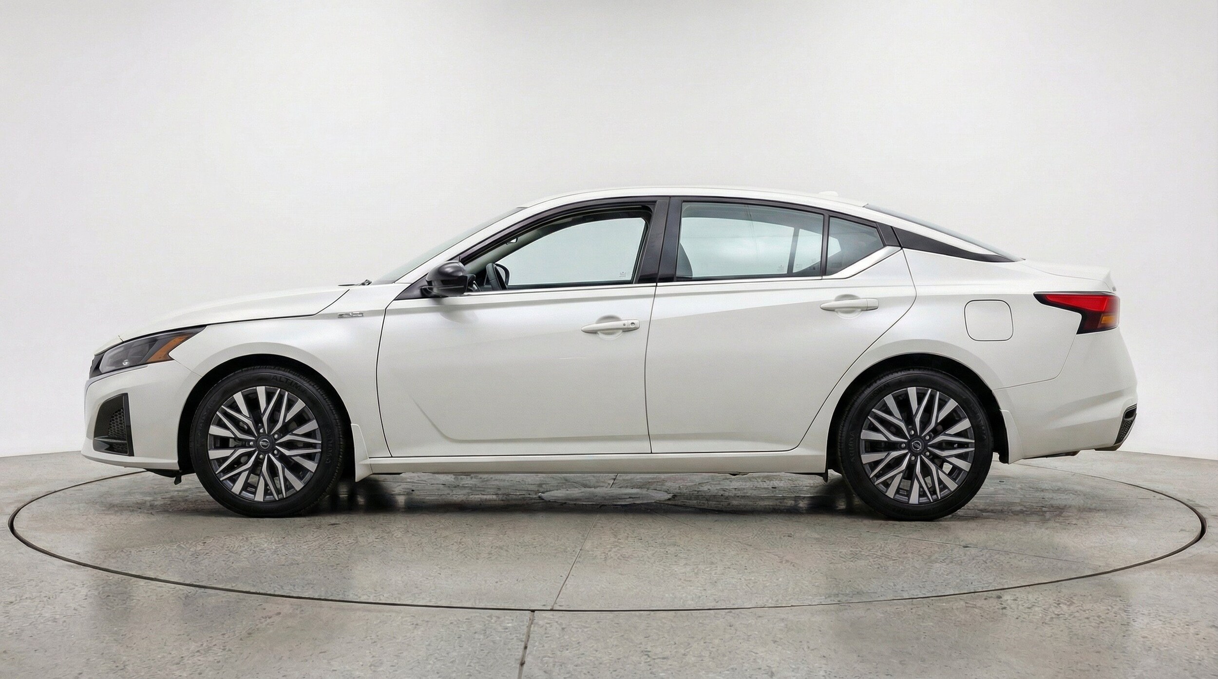 Thumbnail: 2026 Nissan Altima - 5