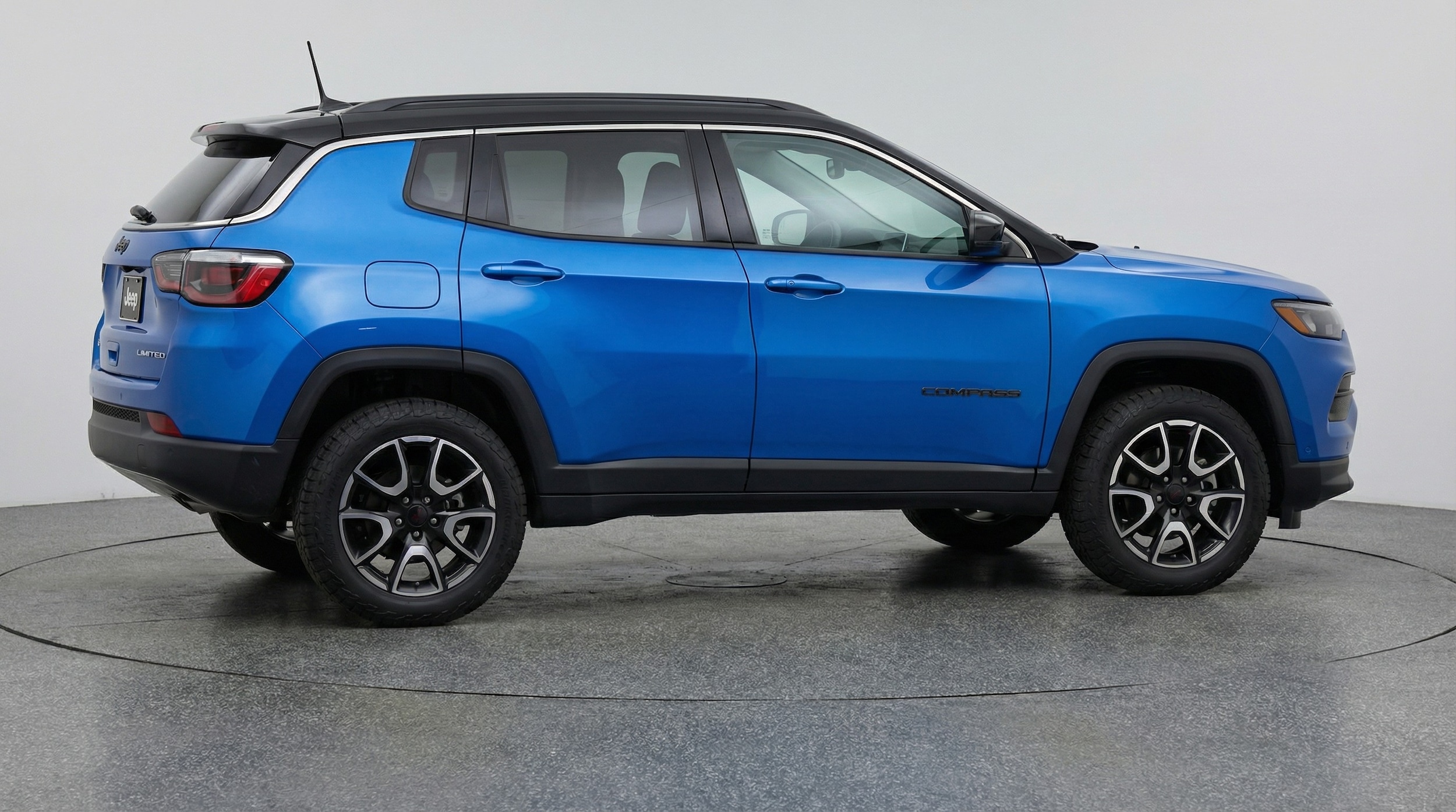 Thumbnail: 2025 Jeep Compass - 8