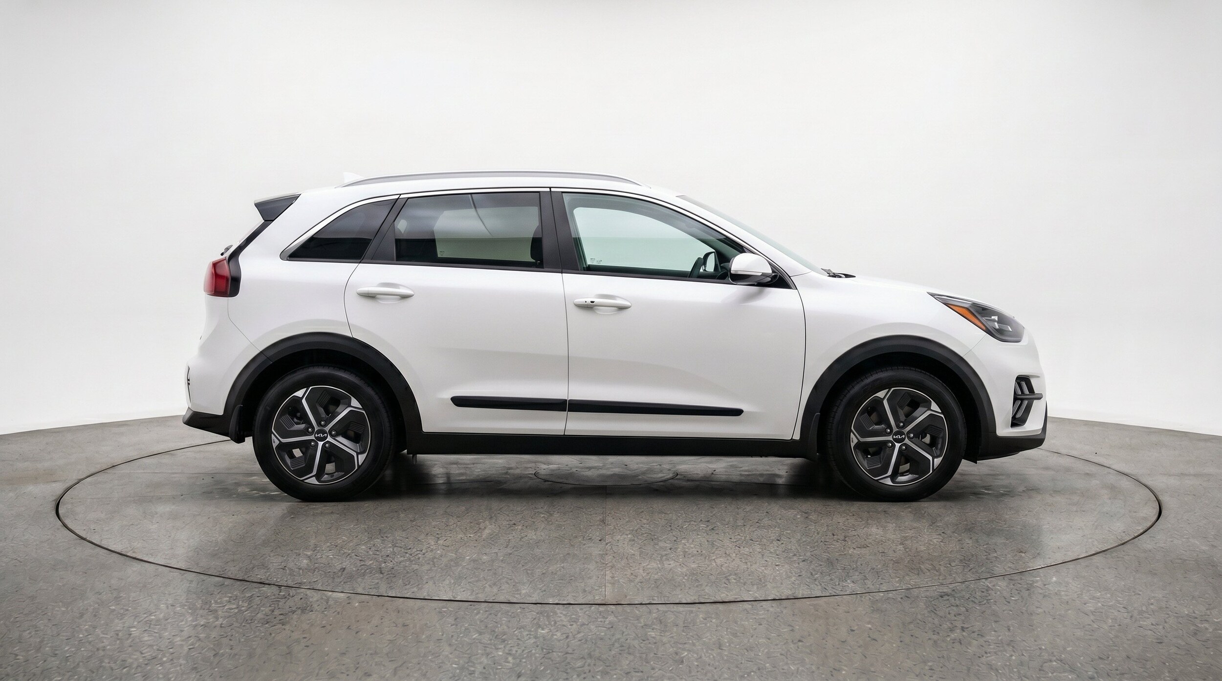 Thumbnail: 2026 Kia Niro - 11