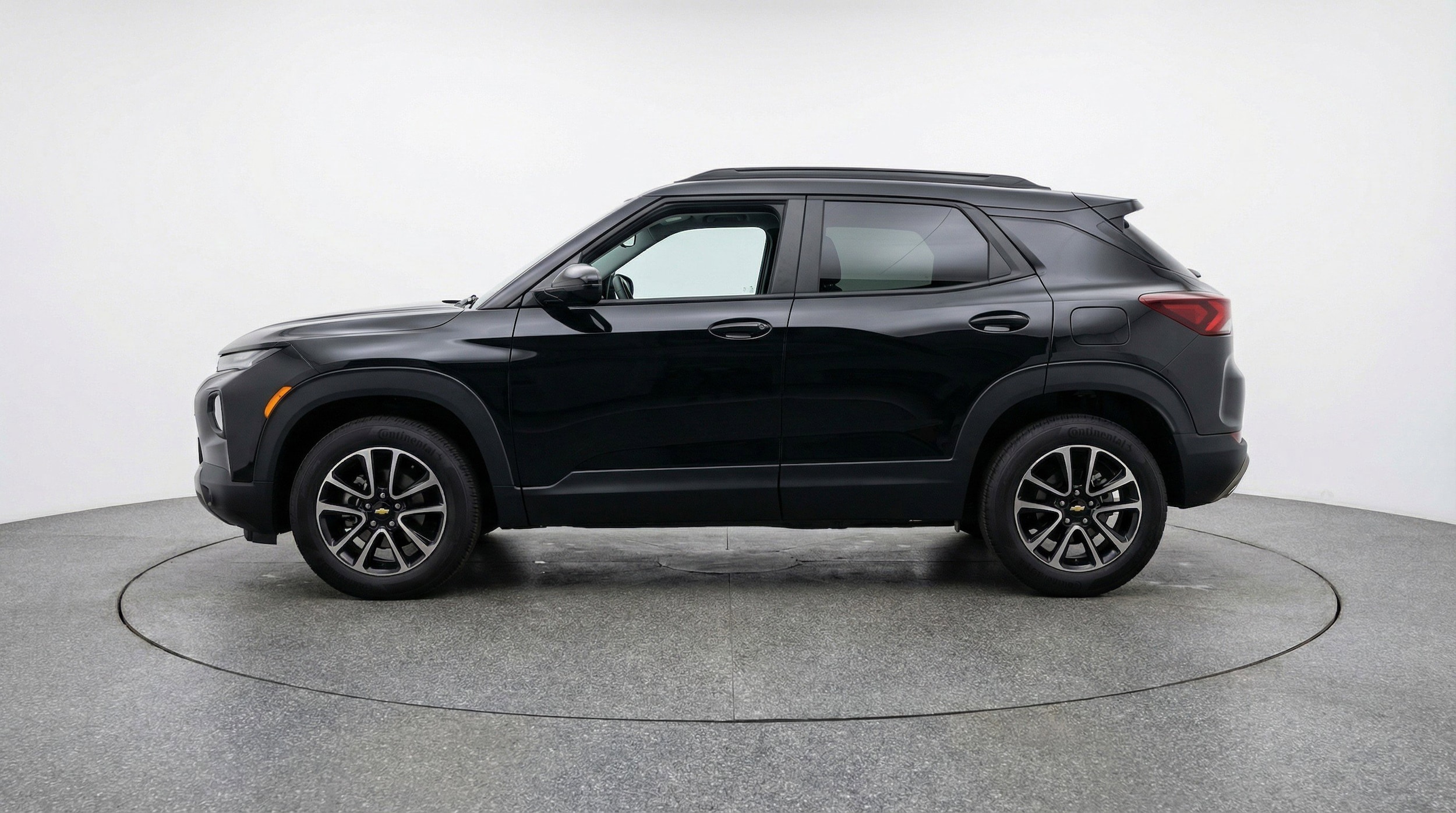 Thumbnail: 2025 Chevrolet TrailBlazer - 5