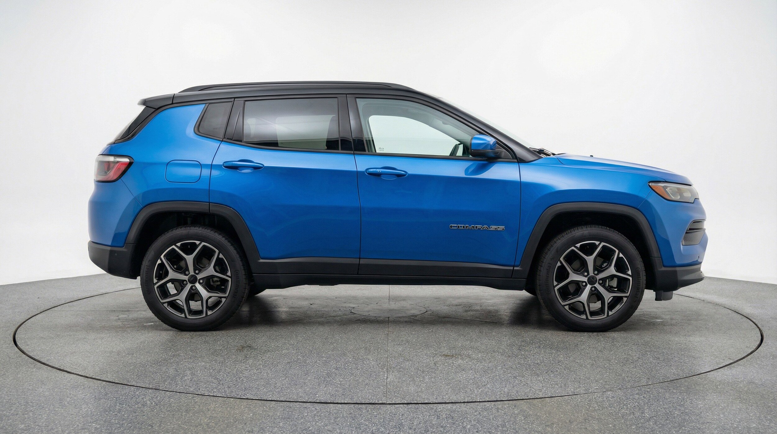 Thumbnail: 2025 Jeep Compass - 11