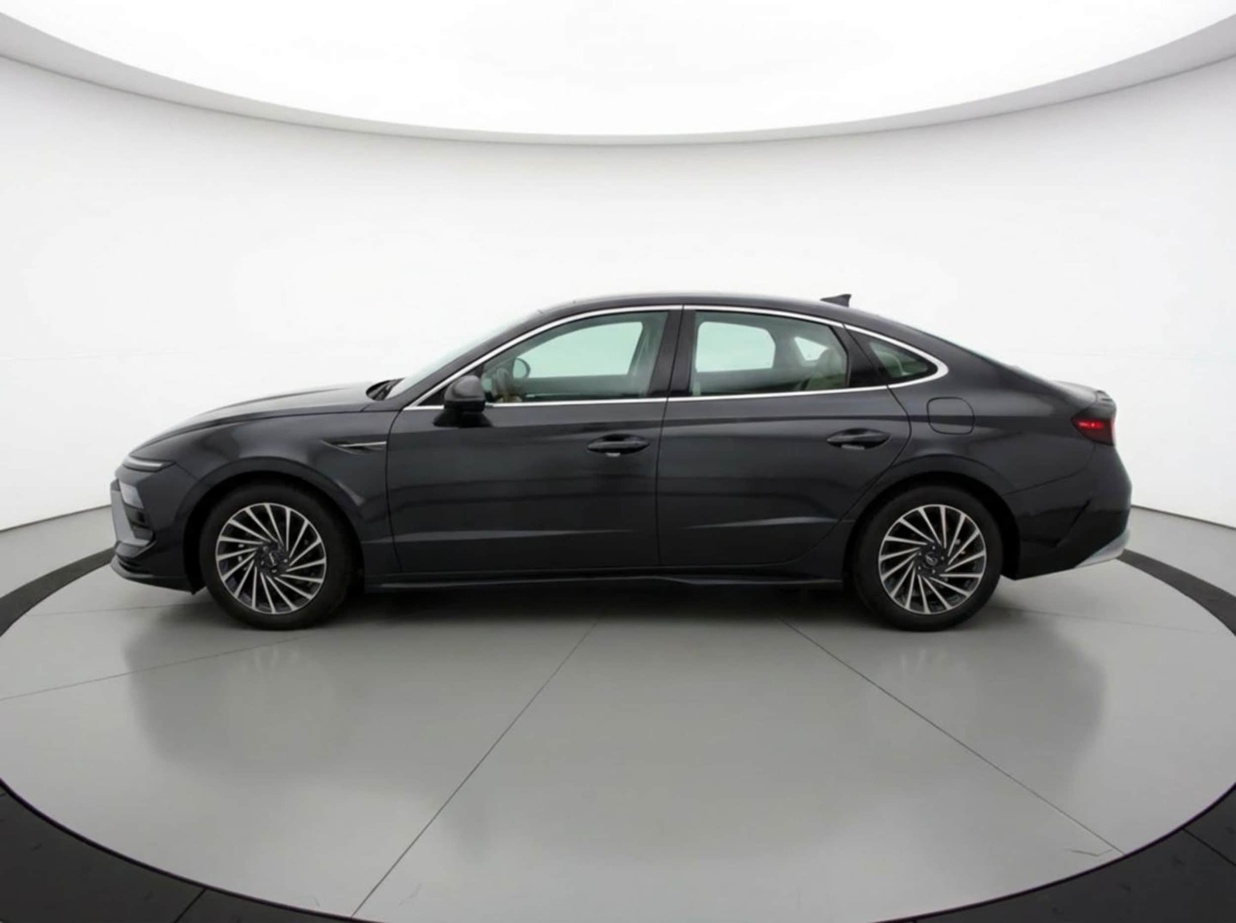 Thumbnail: 2025 Hyundai Sonata - 4