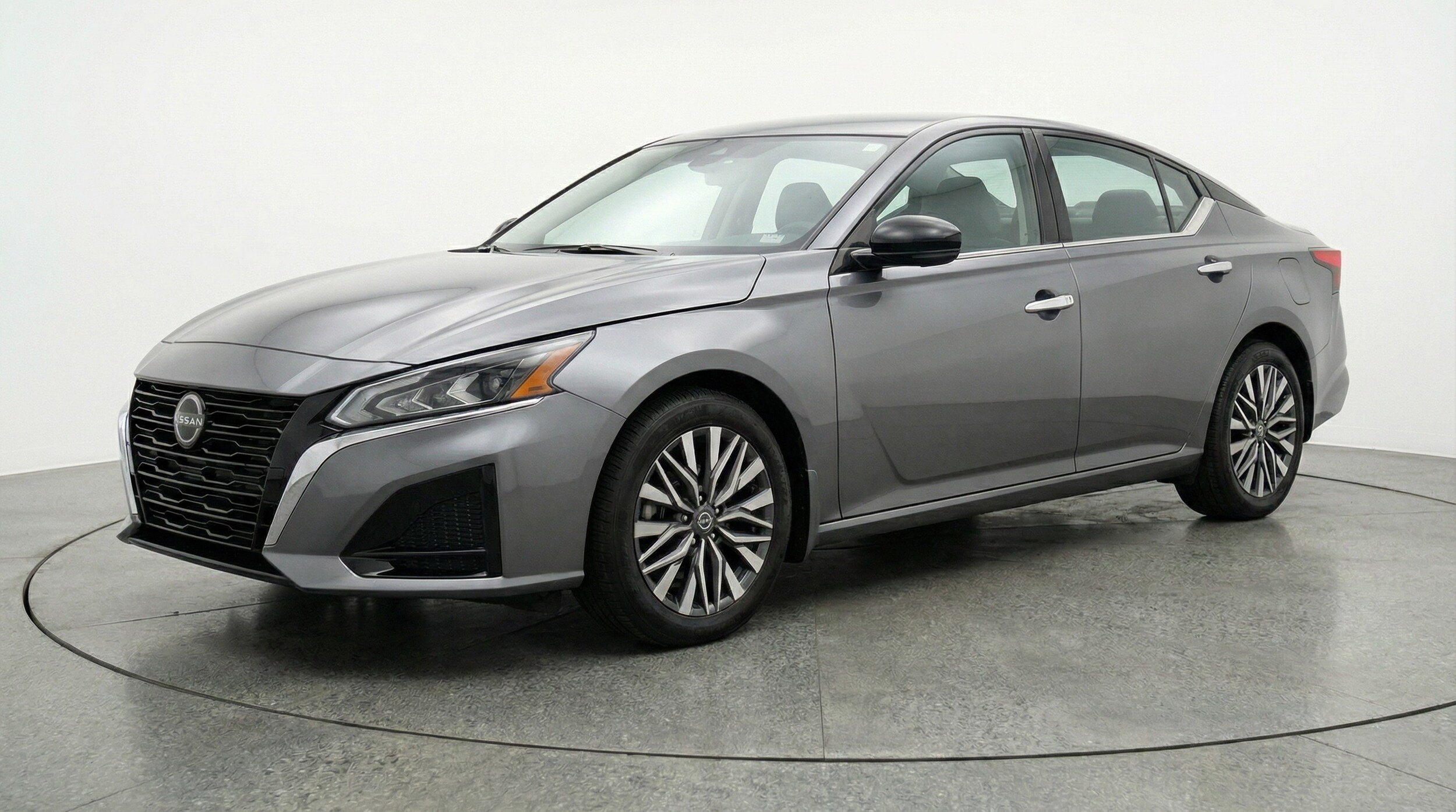 Thumbnail: 2025 Nissan Altima - 3