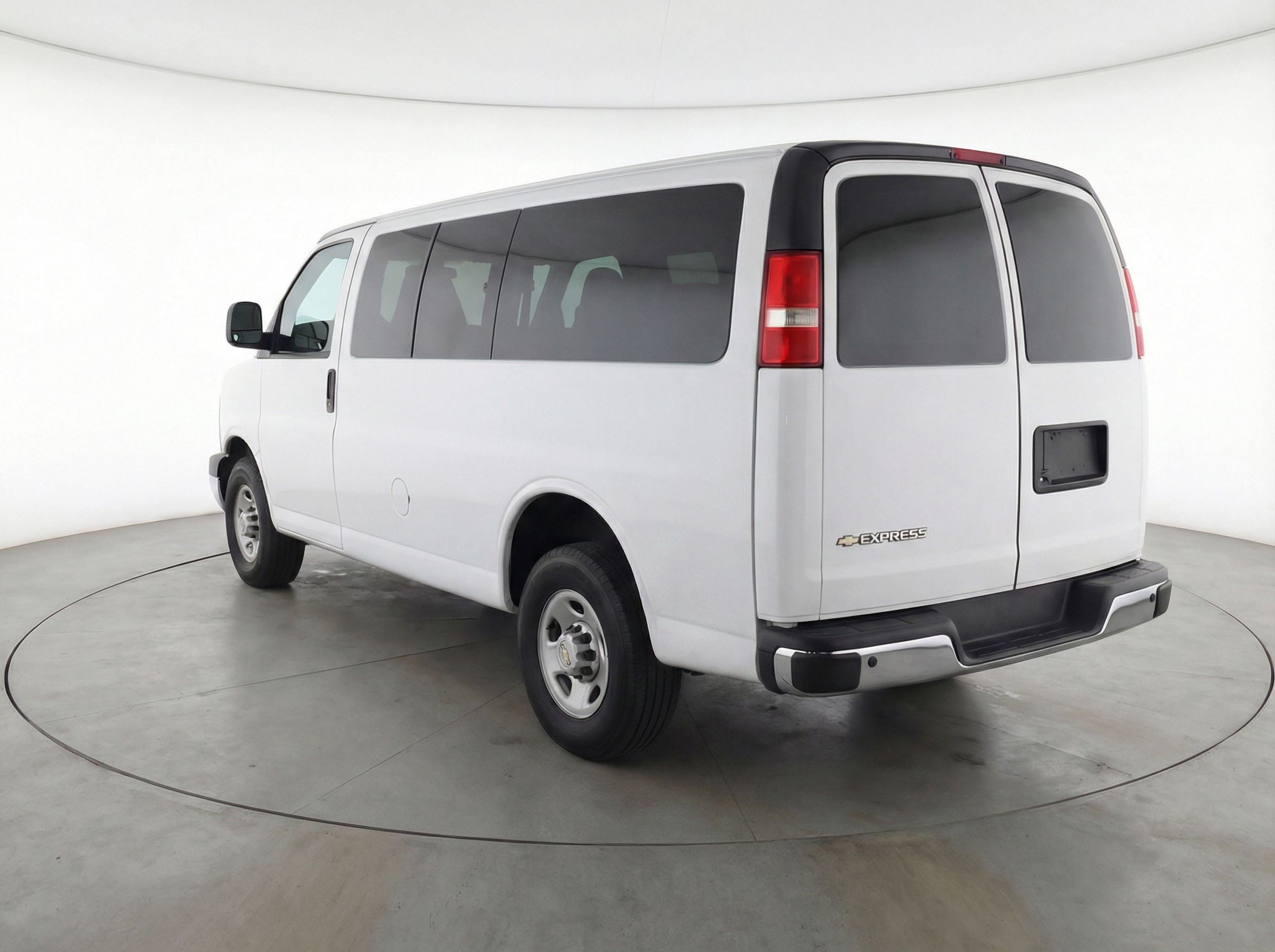 Thumbnail: 2025 Chevrolet Express - 5