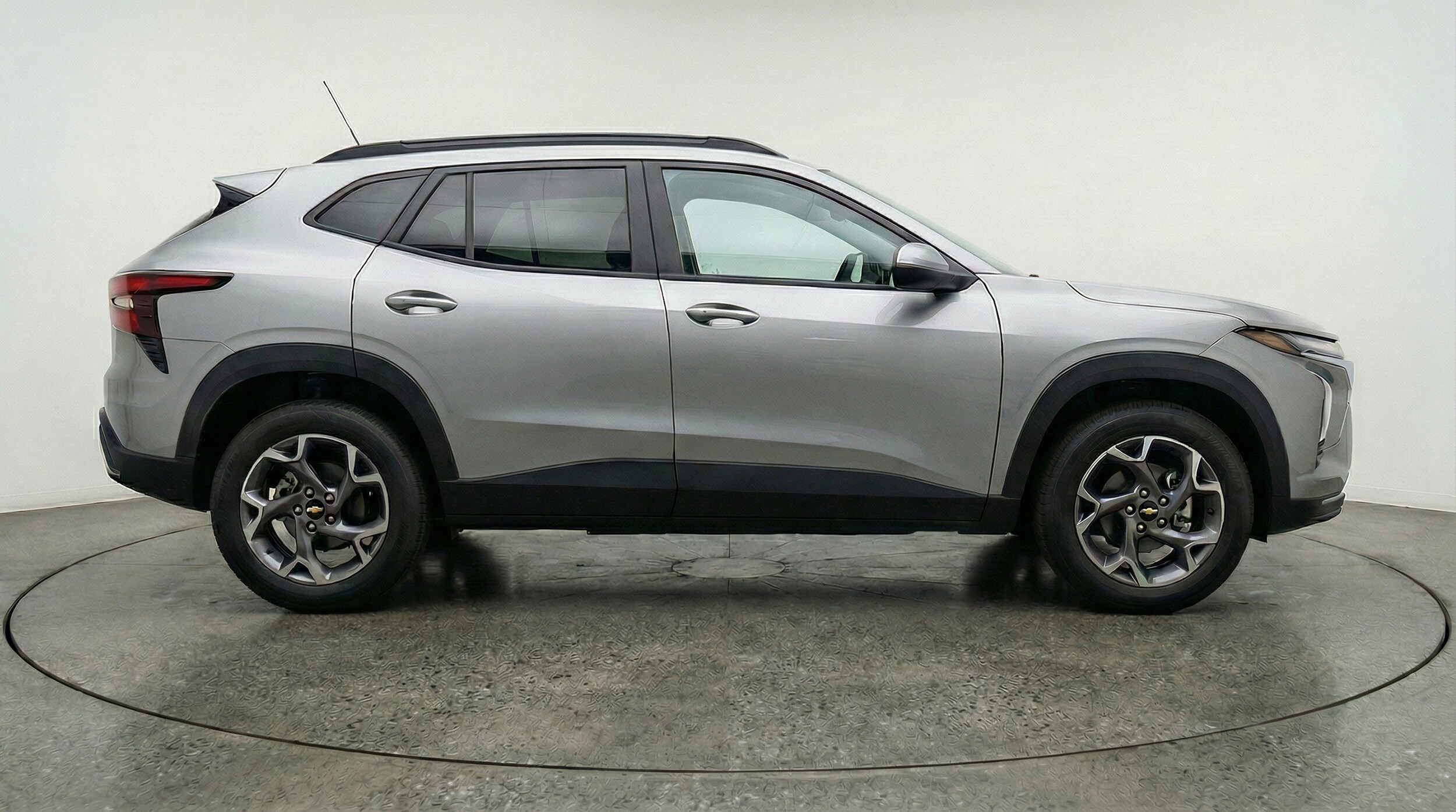 Thumbnail: 2025 Chevrolet Trax - 11