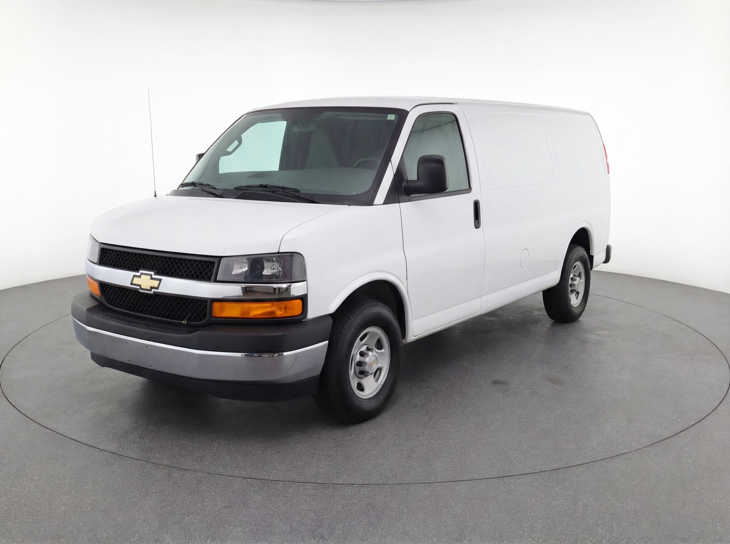 Thumbnail: 2024 Chevrolet Express - 3