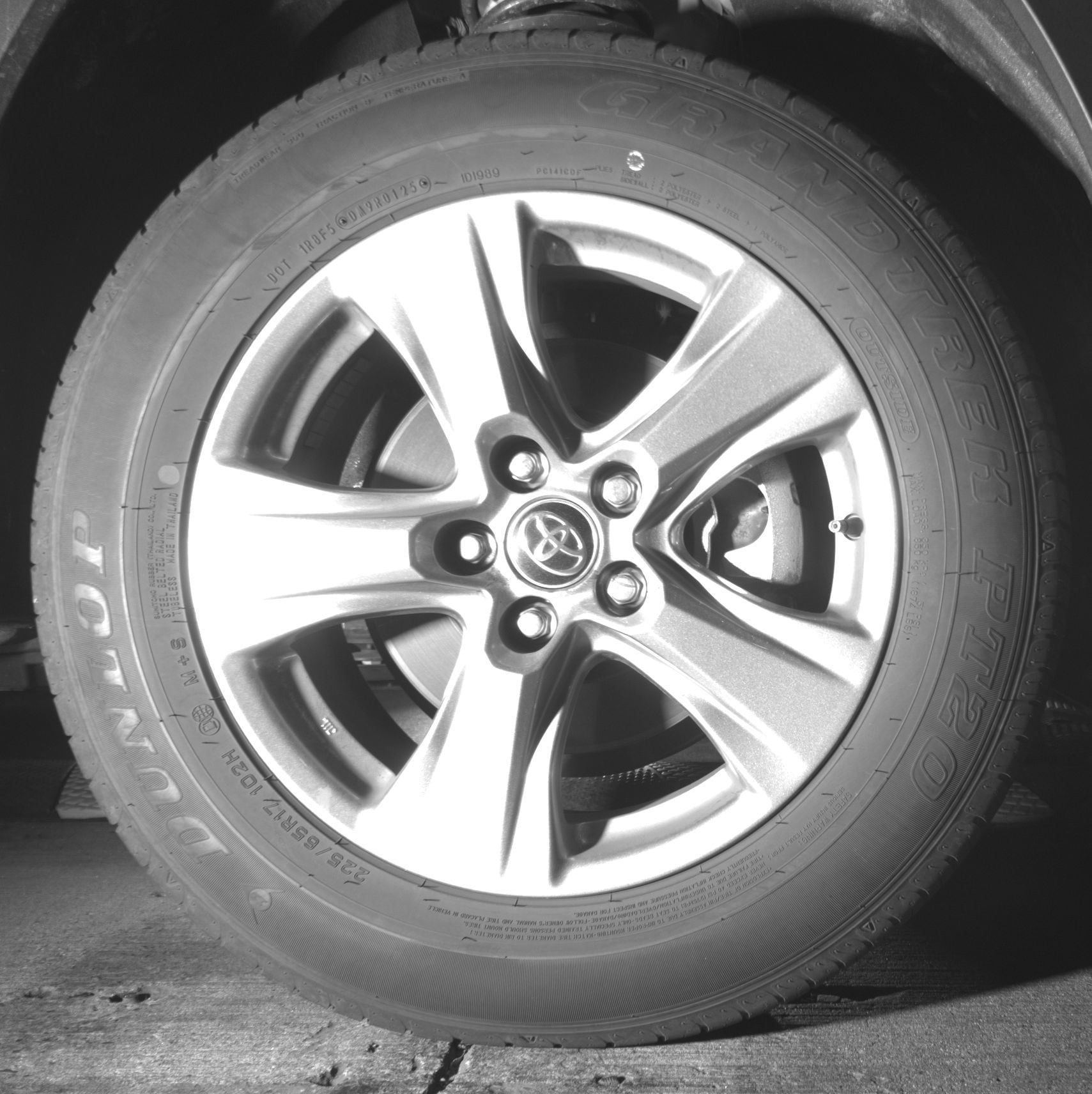 Thumbnail: 2025 Toyota RAV4 - 10