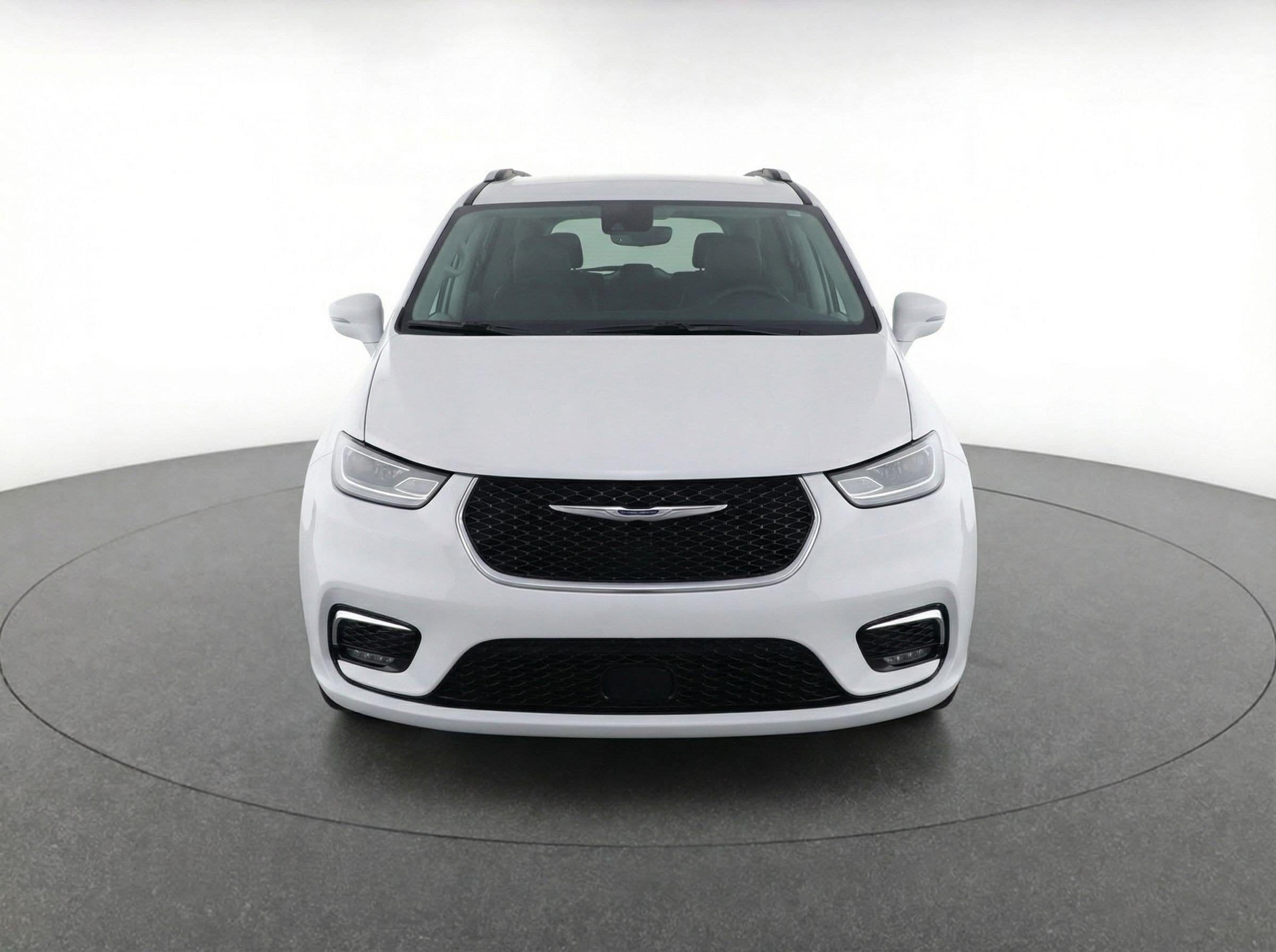 Thumbnail: 2023 Chrysler Pacifica - 2
