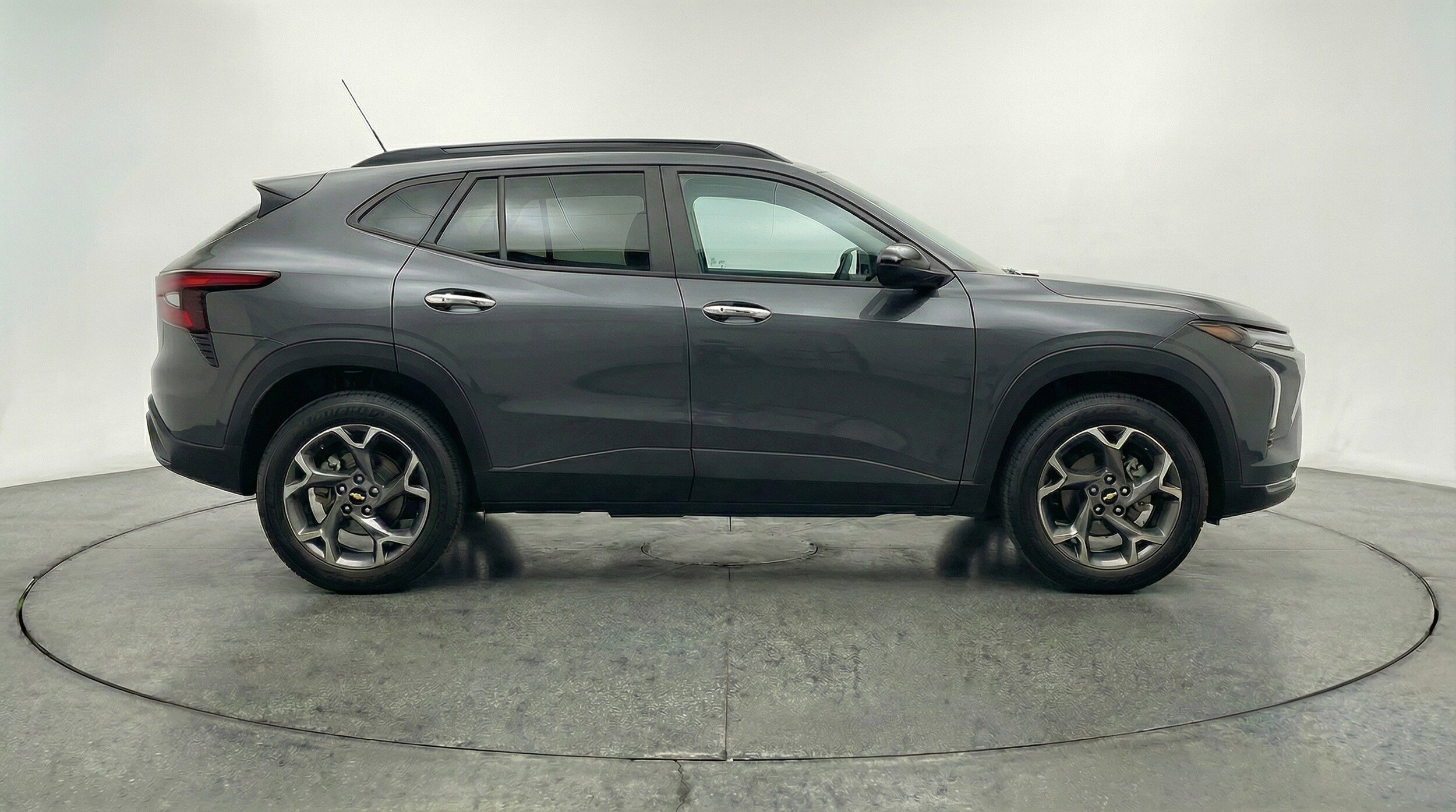 Thumbnail: 2025 Chevrolet Trax - 11