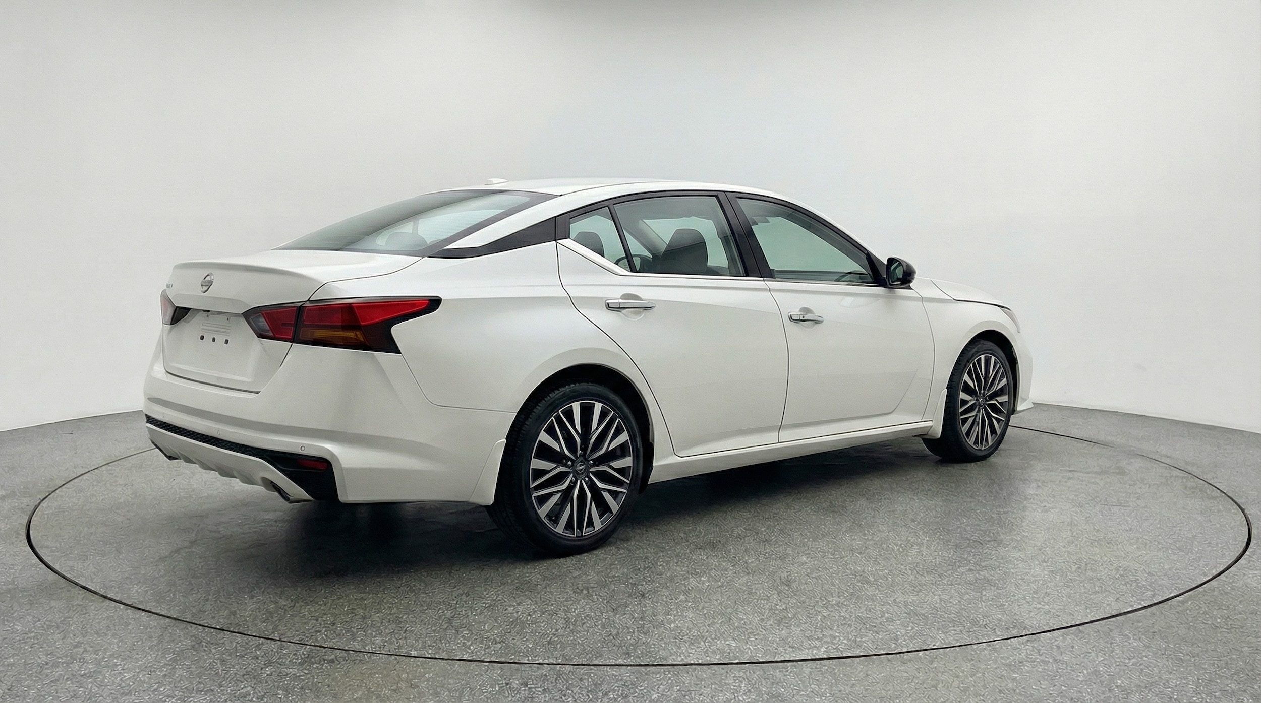 Thumbnail: 2025 Nissan Altima - 7