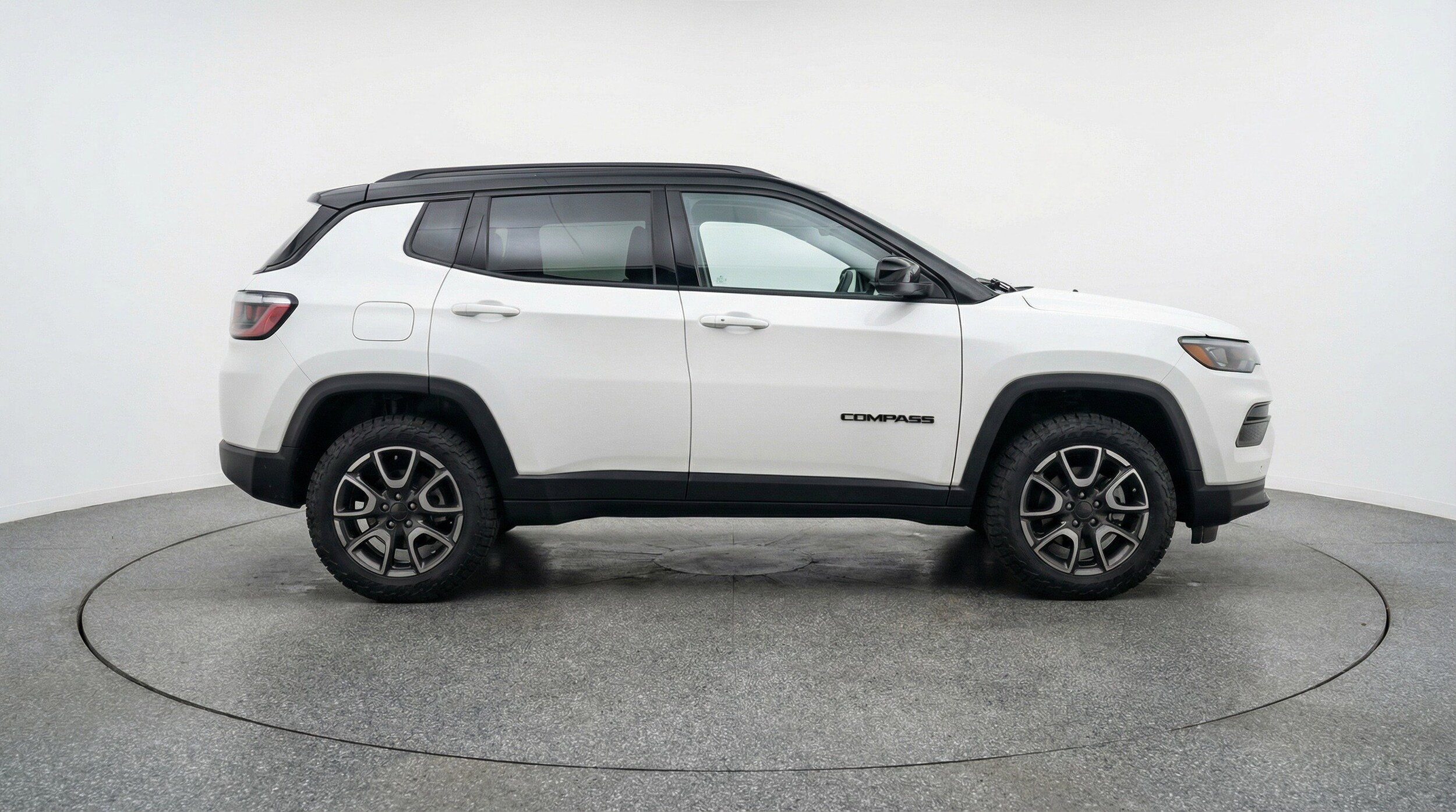 Thumbnail: 2025 Jeep Compass - 11