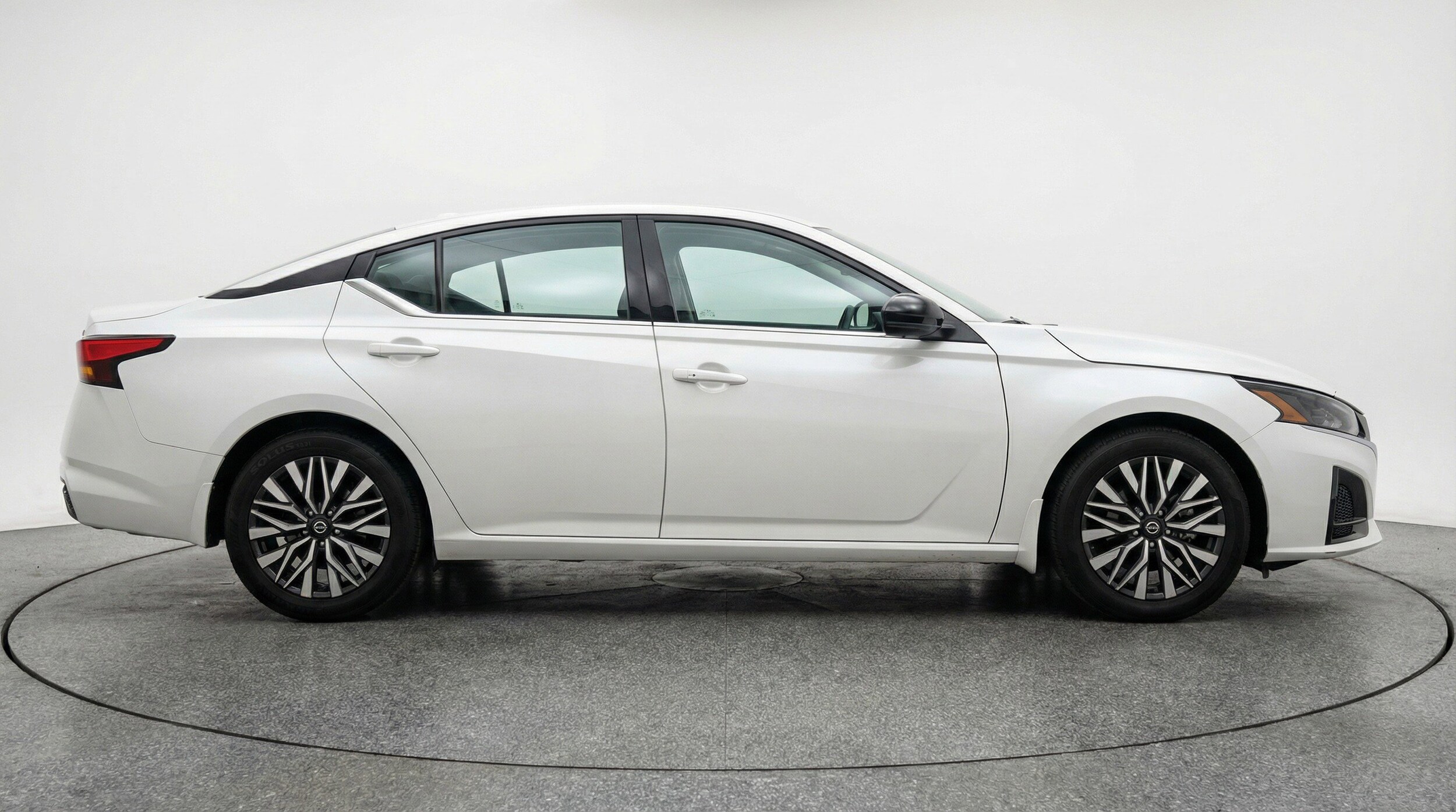 Thumbnail: 2025 Nissan Altima - 11