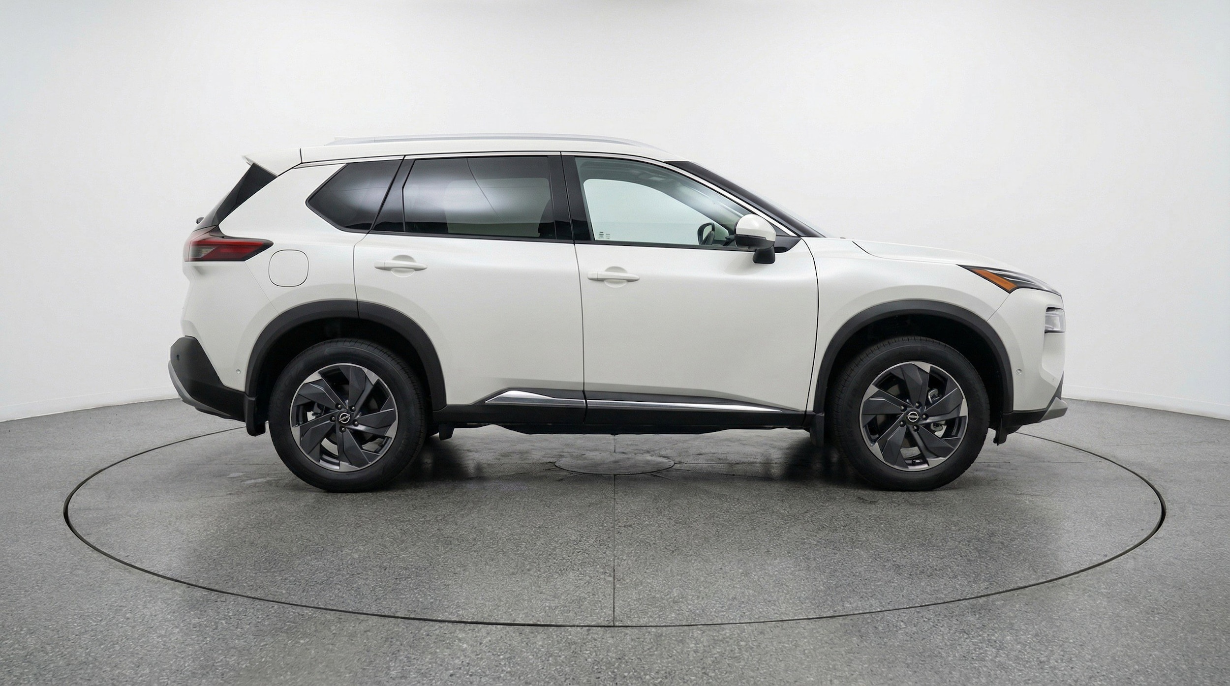 Thumbnail: 2025 Nissan Rogue - 11