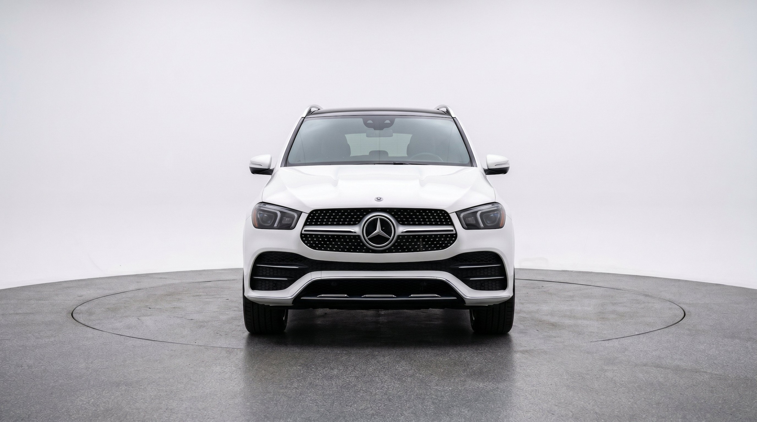 Thumbnail: 2026 Mercedes-Benz GLE - 2