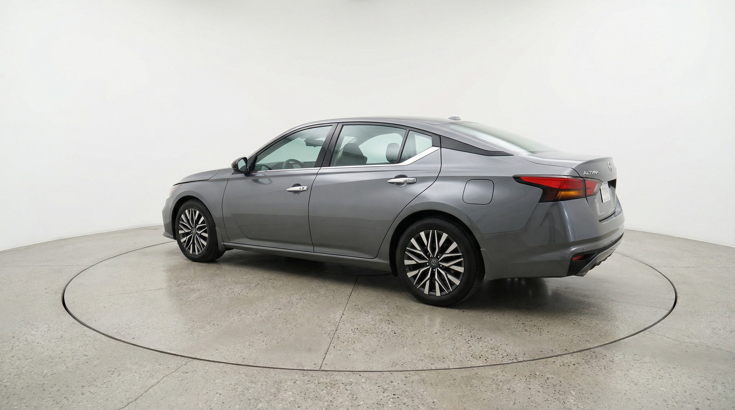 Thumbnail: 2025 Nissan Altima - 6