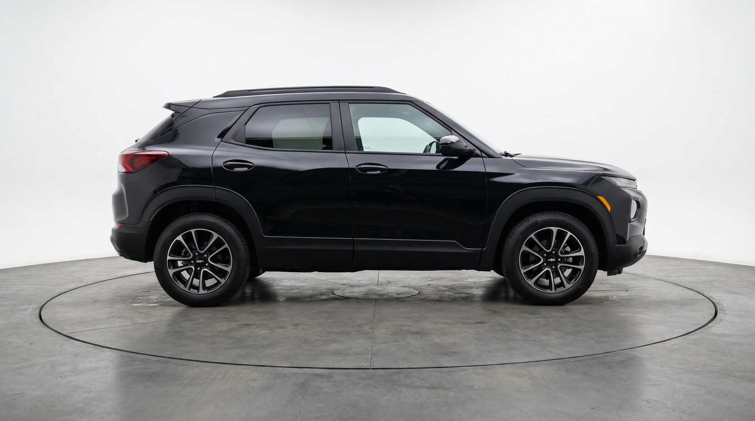 Thumbnail: 2025 Chevrolet TrailBlazer - 8