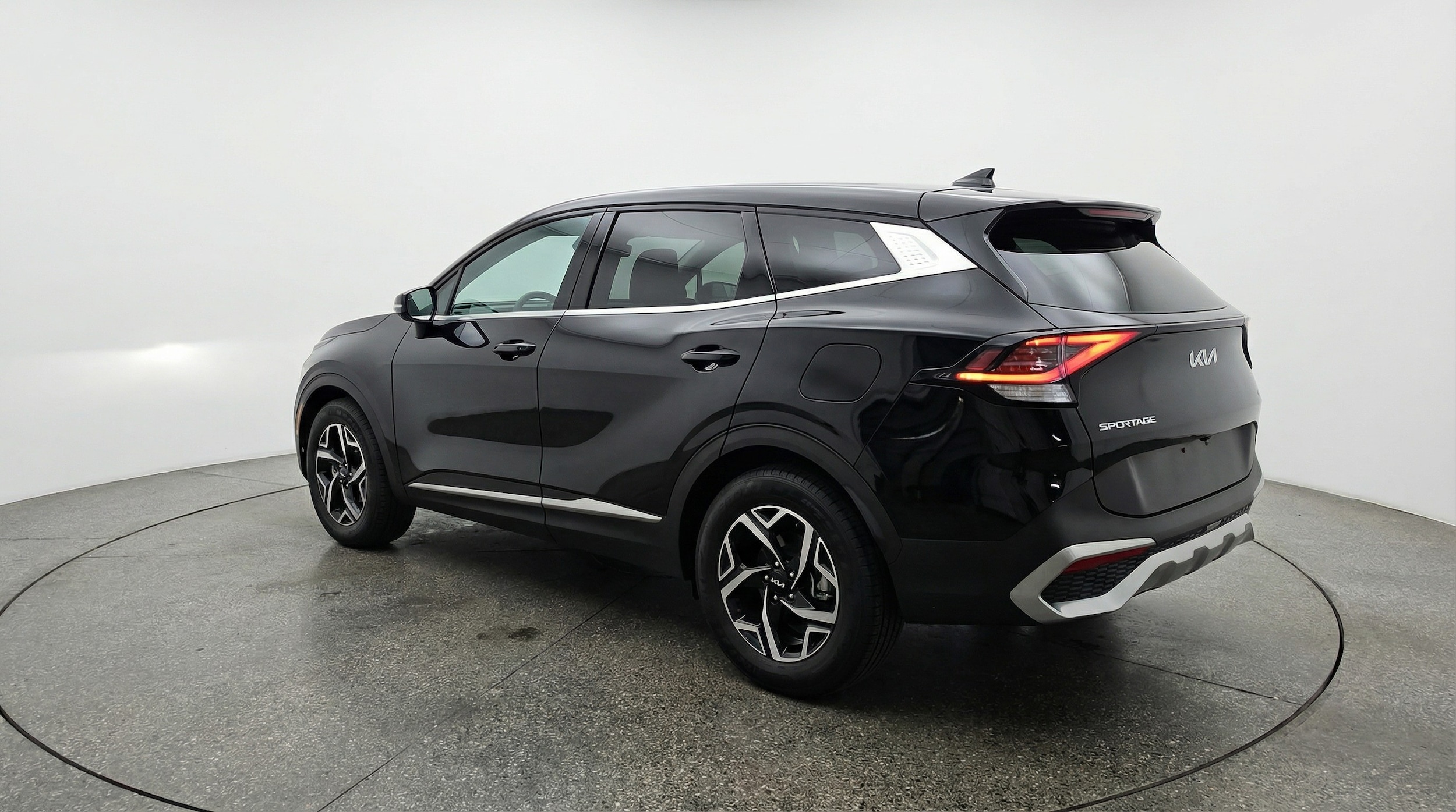 Thumbnail: 2025 Kia Sportage - 5