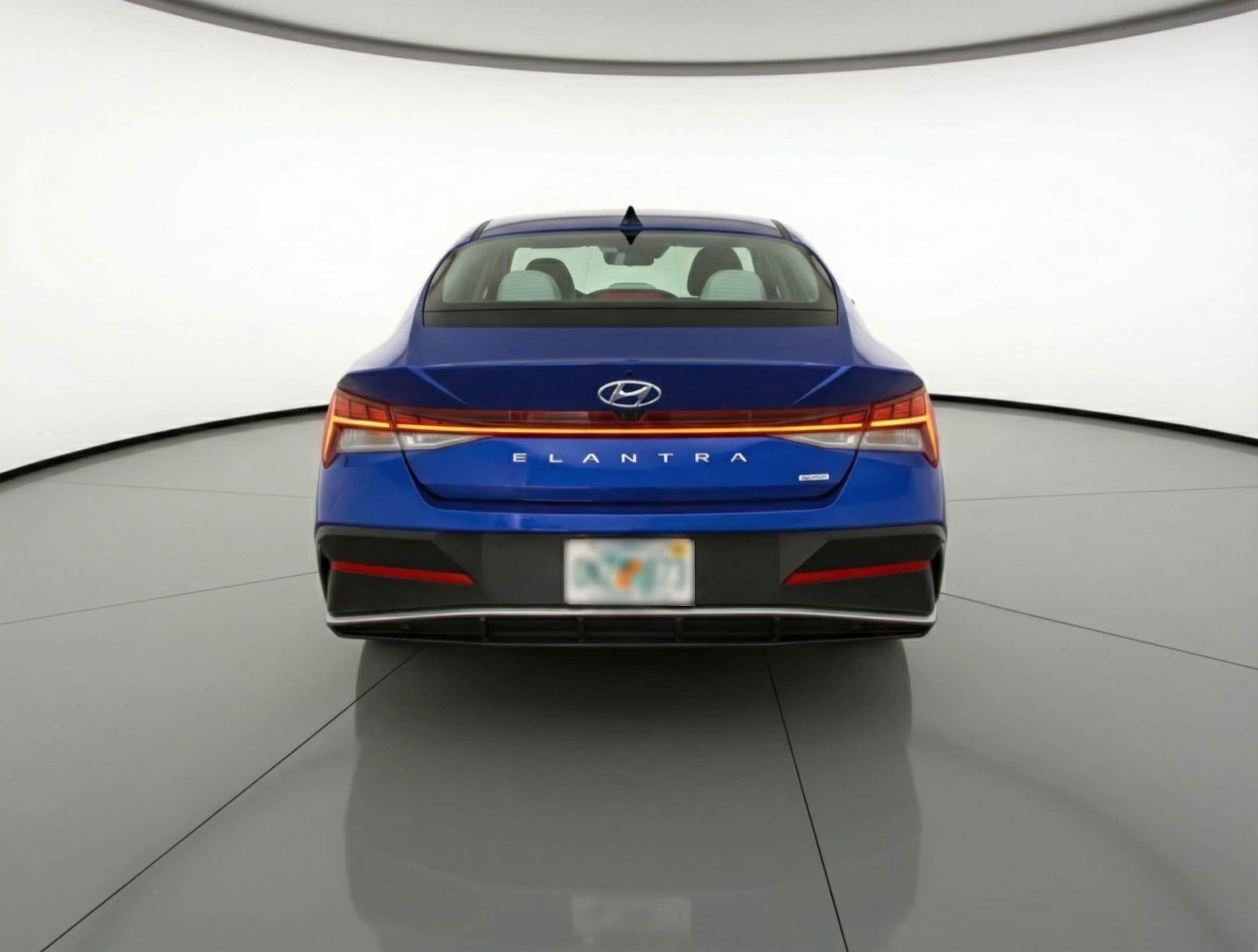 Thumbnail: 2025 Hyundai Elantra - 6