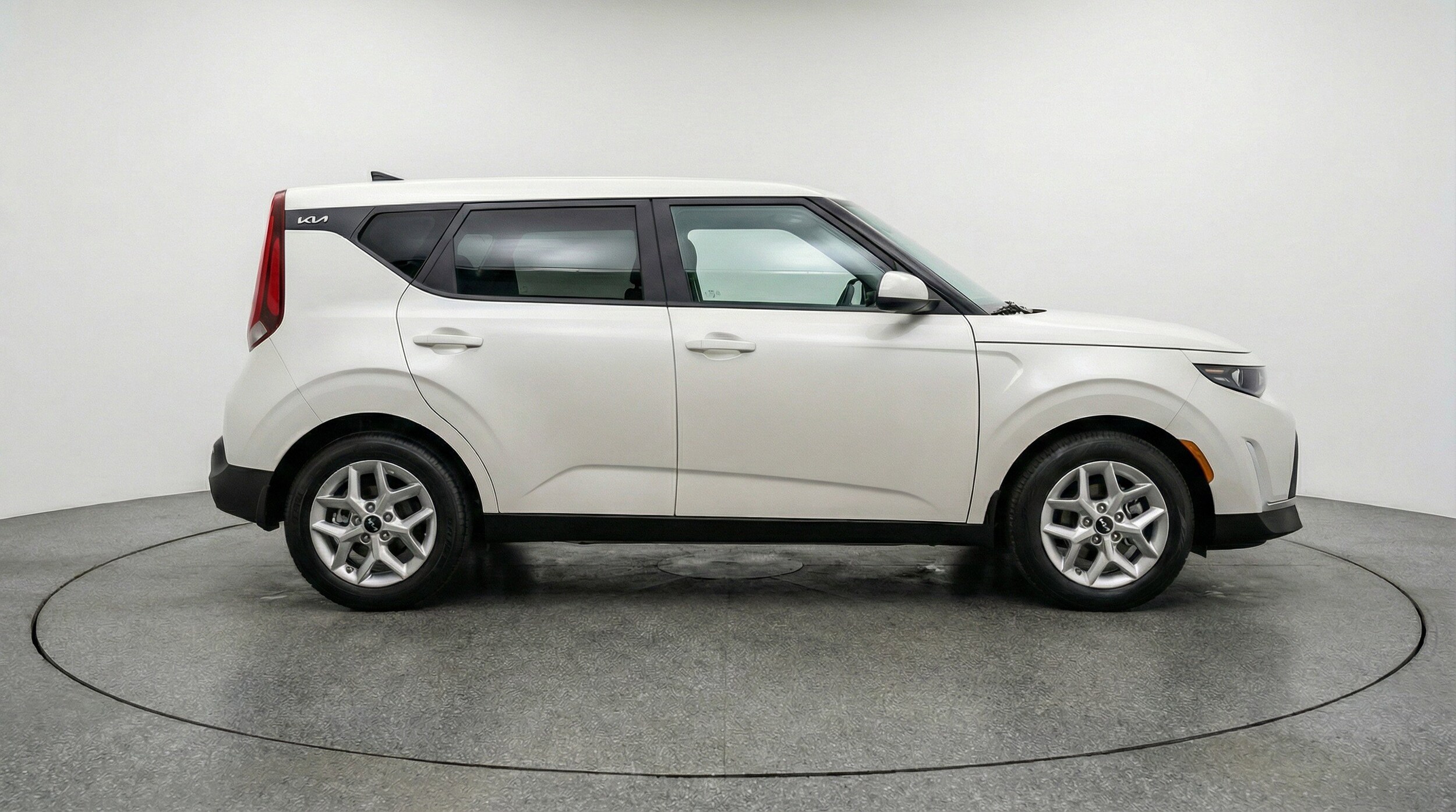 Thumbnail: 2025 Kia Soul - 11